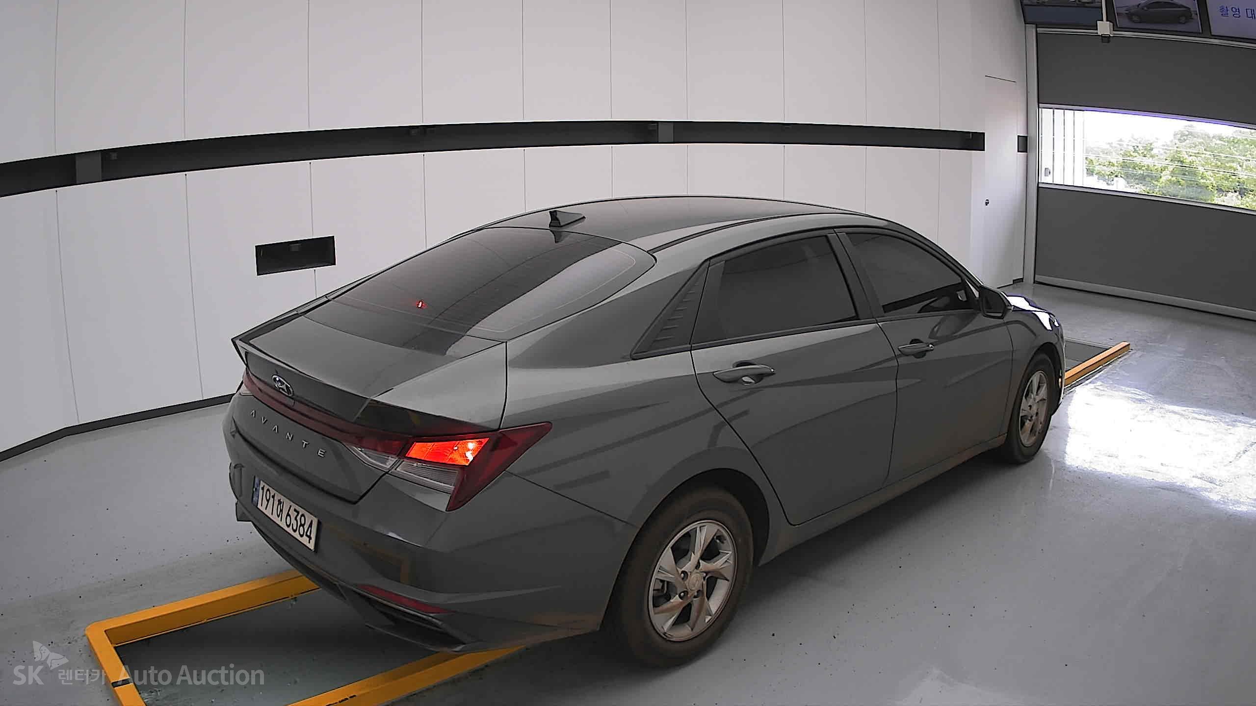 2023 - hyundai avante