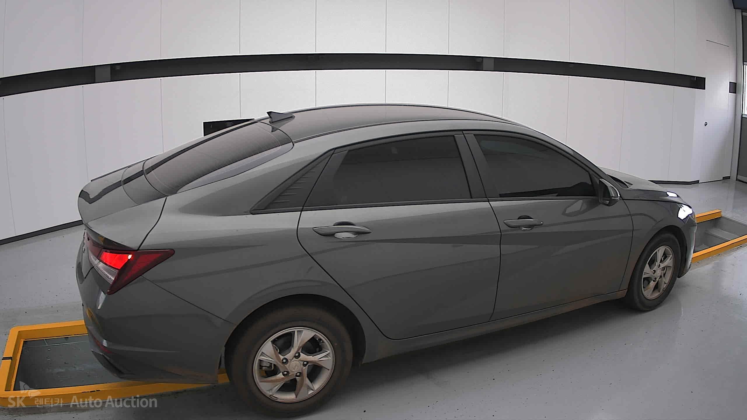 2023 - hyundai avante