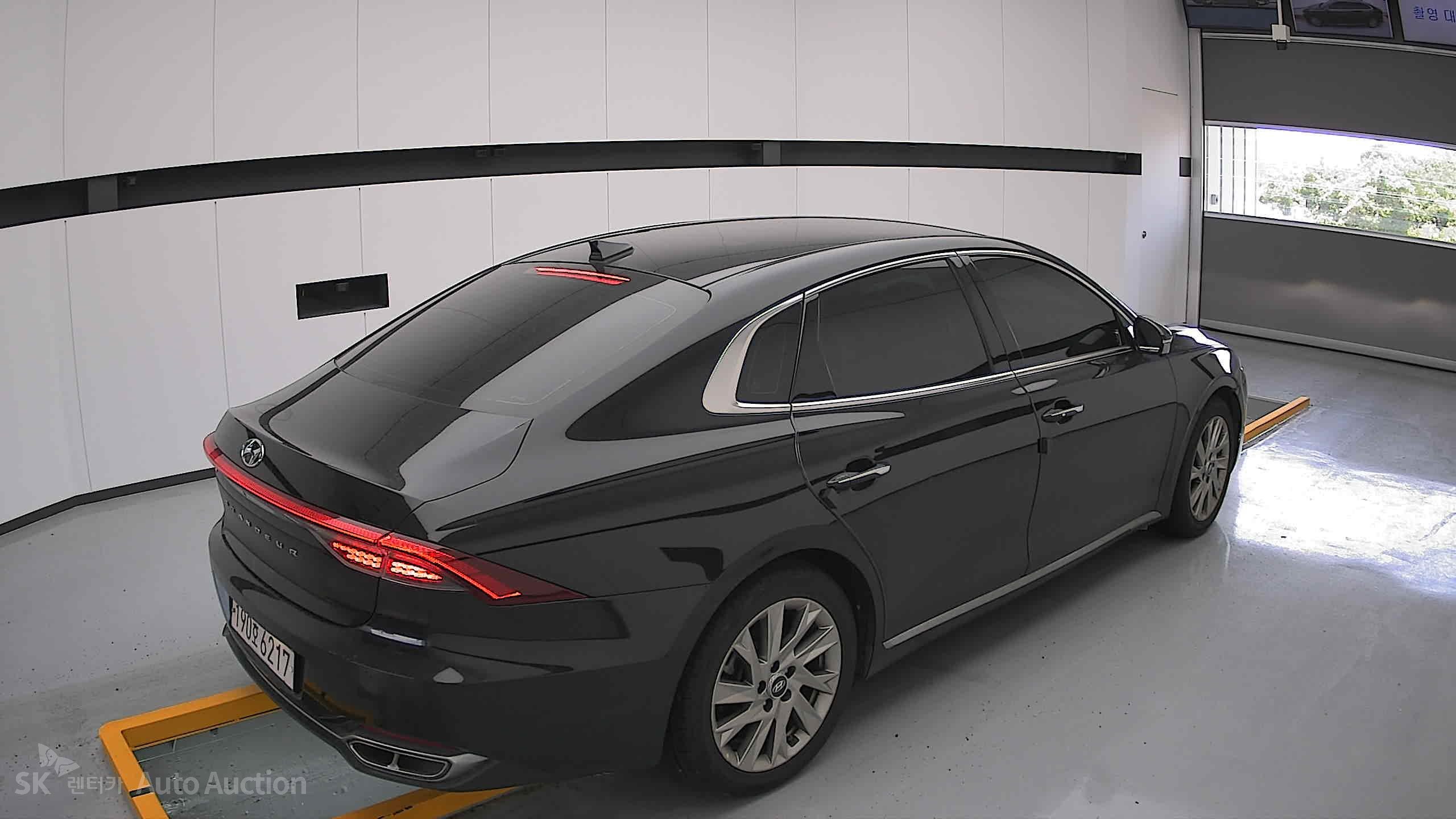 2023 - hyundai grandeur