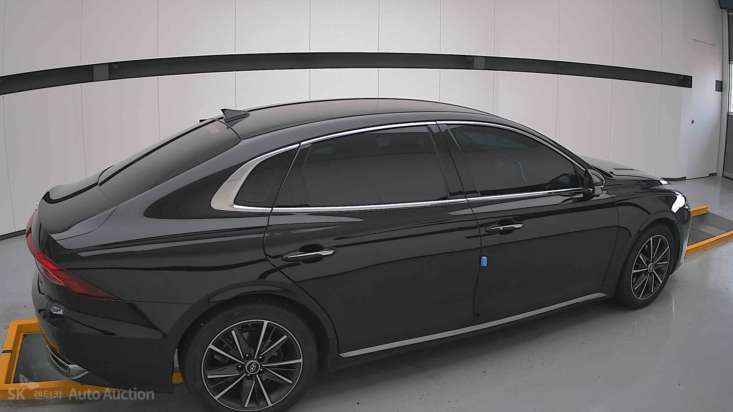 2023 - hyundai grandeur