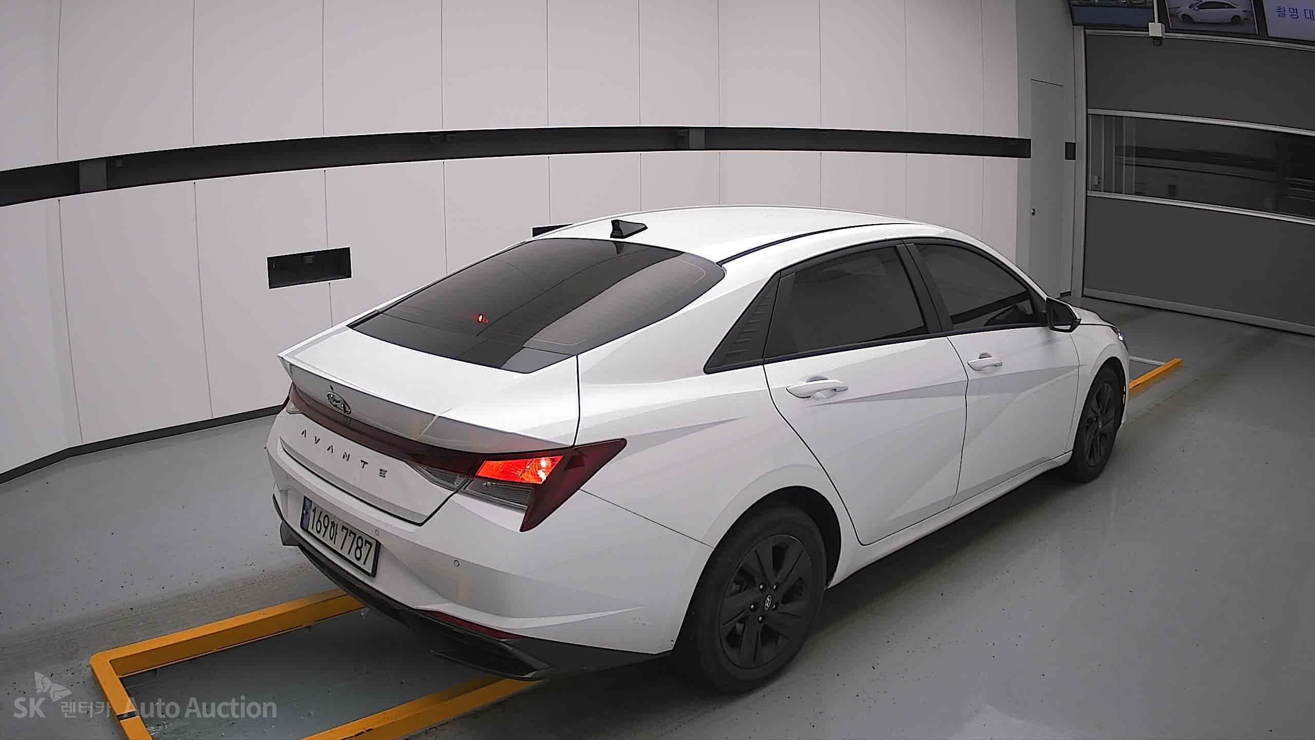 2023 - hyundai avante