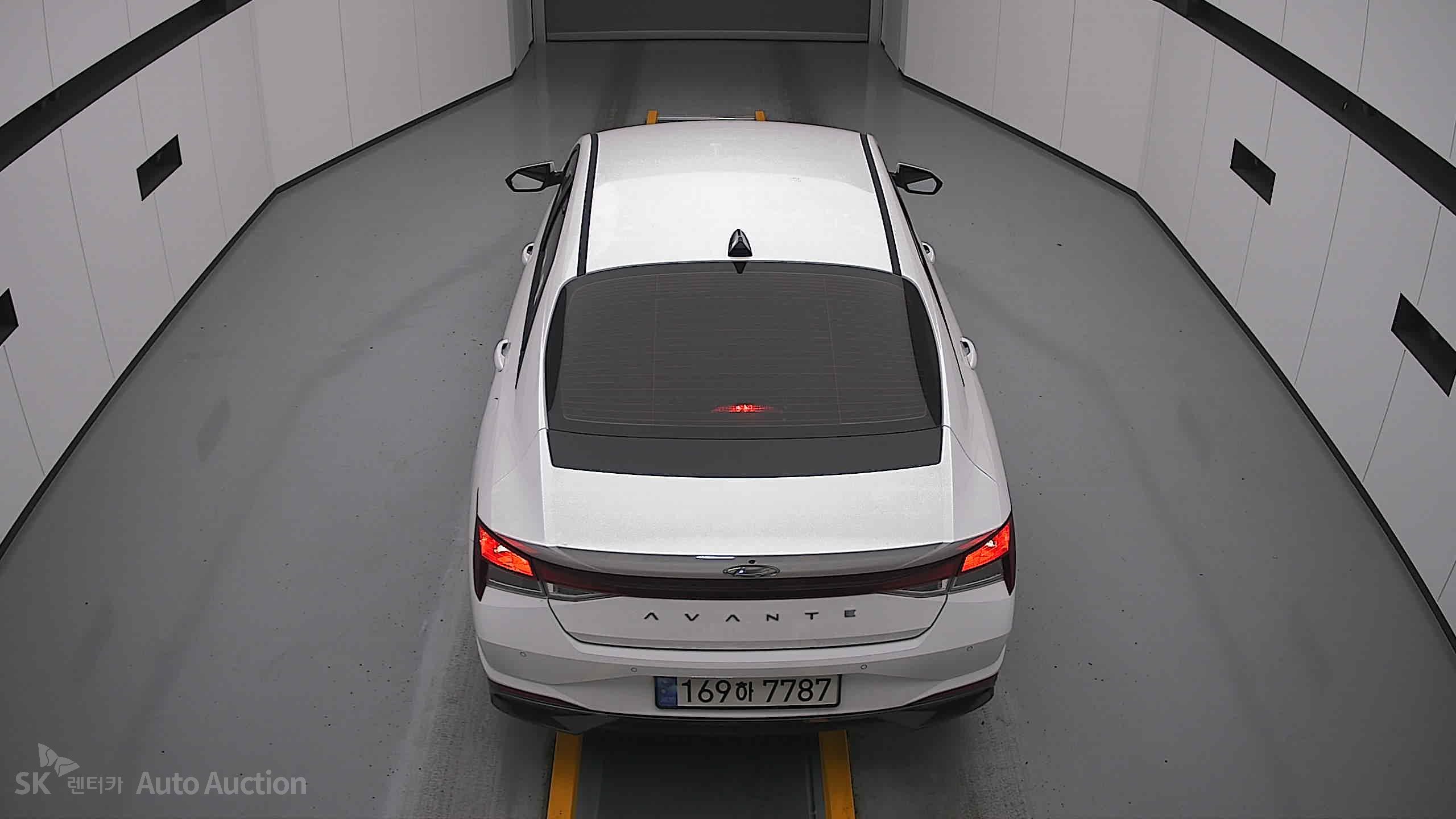 2023 - hyundai avante
