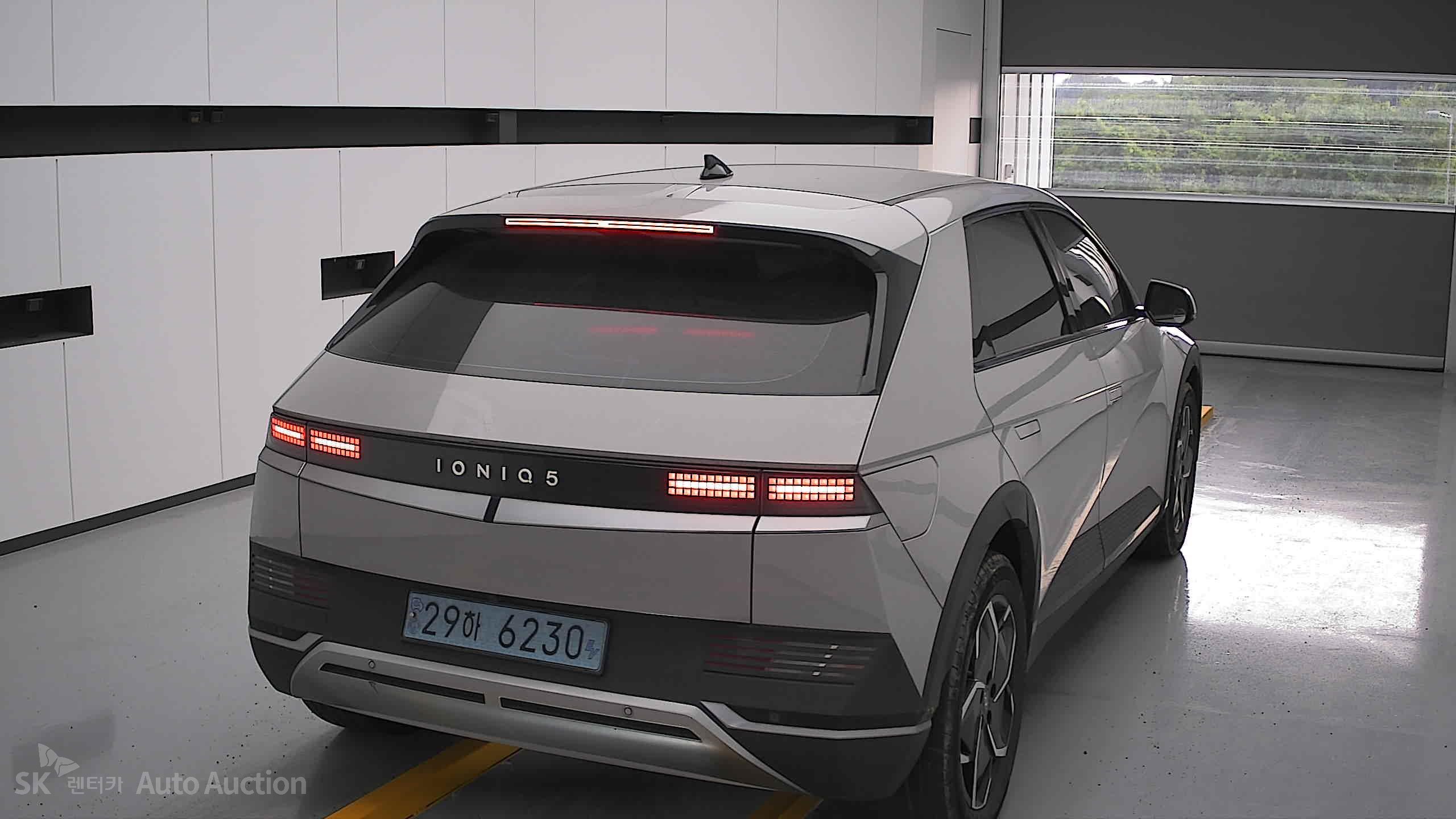 2022 - hyundai ioniq