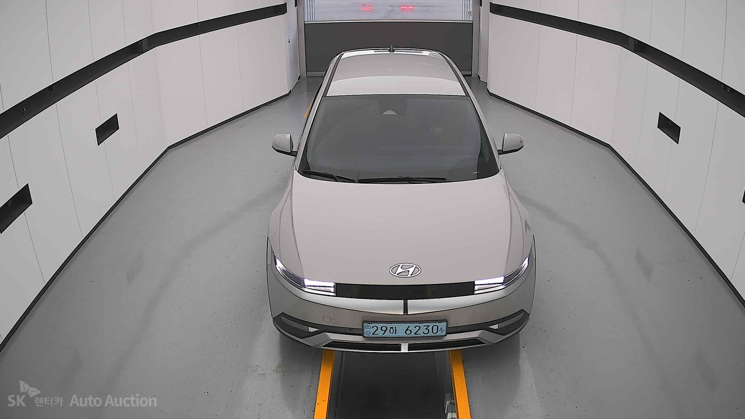2022 - hyundai ioniq
