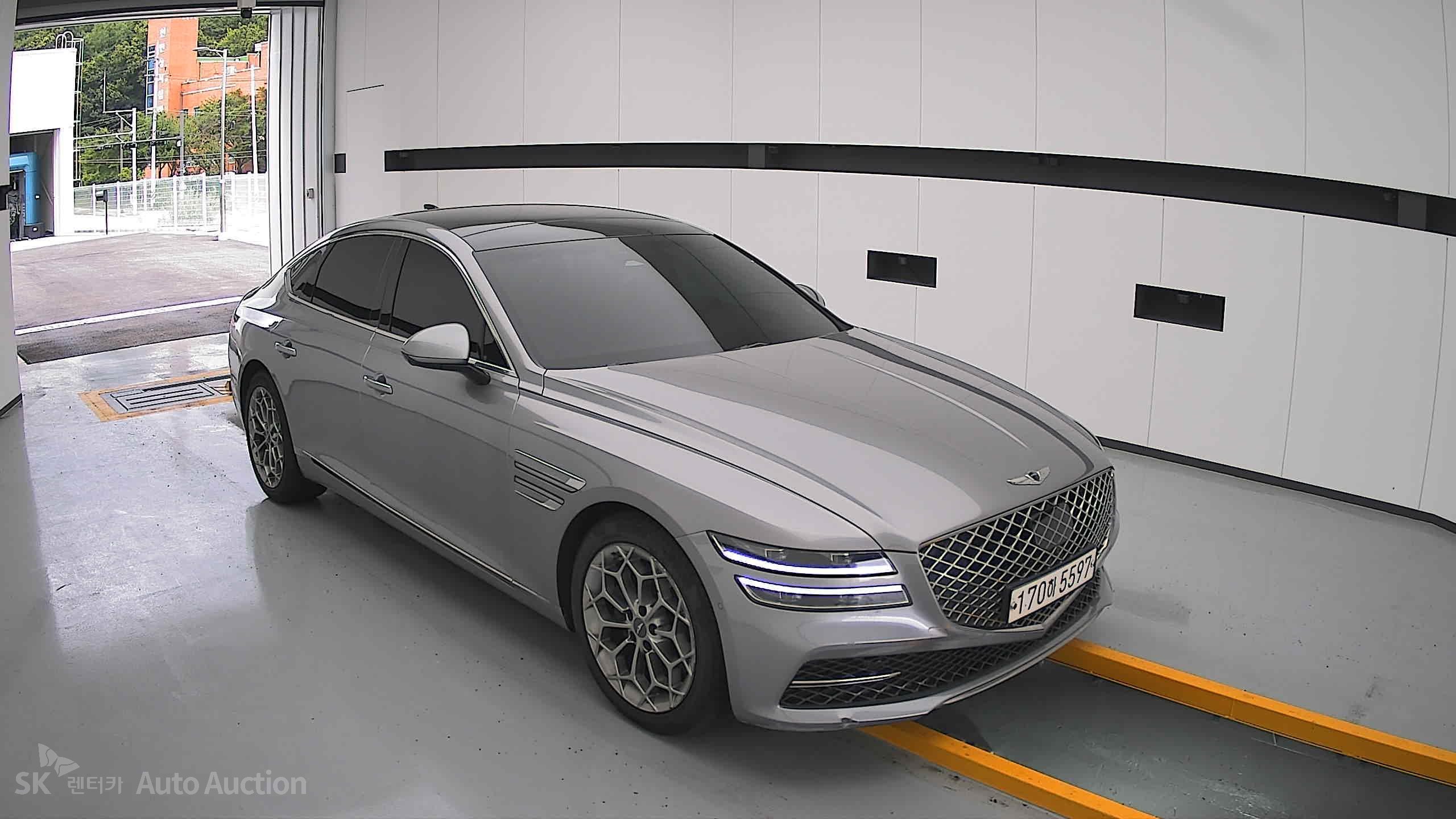 2021 - genesis g80