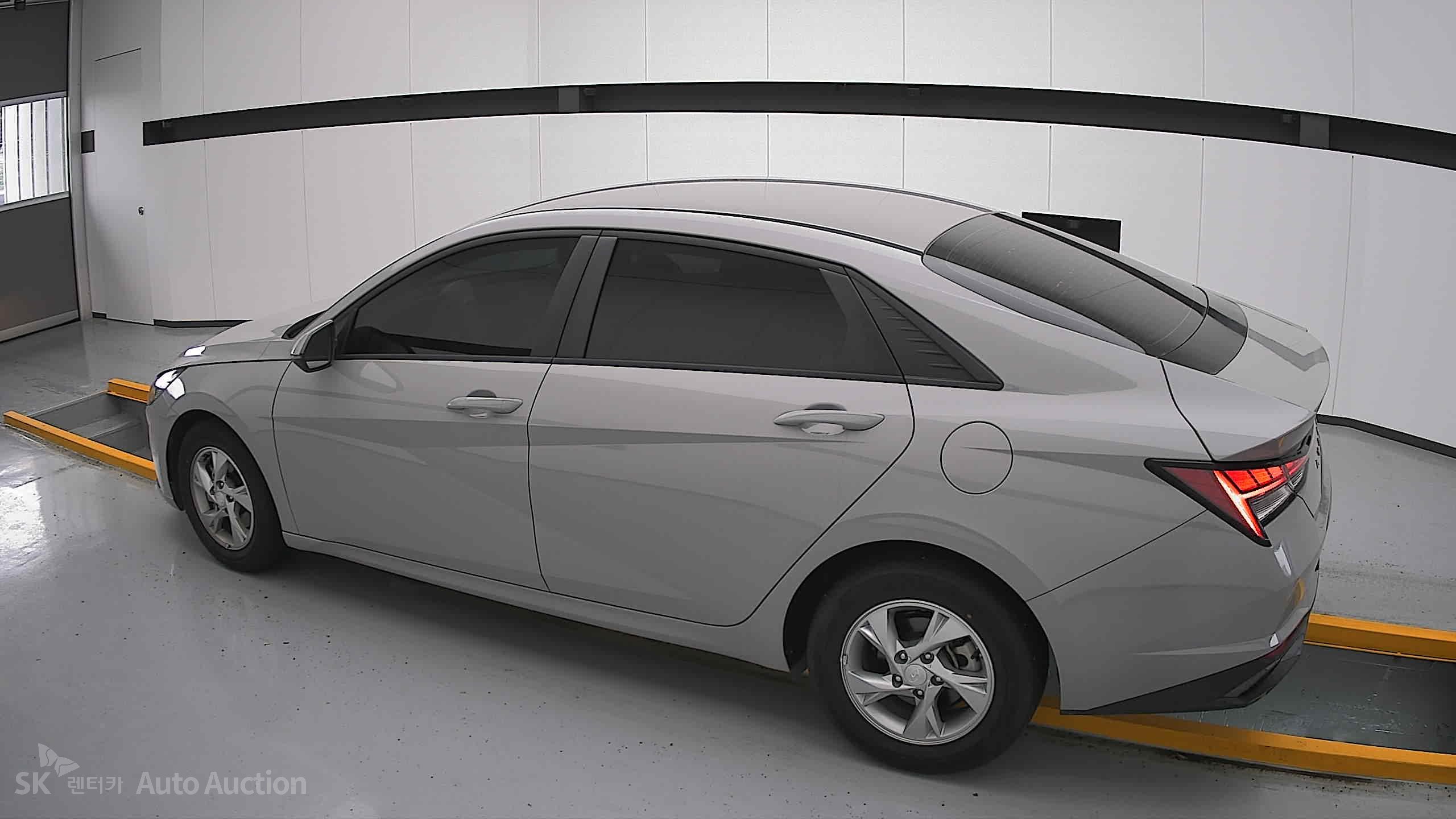 2022 - hyundai avante
