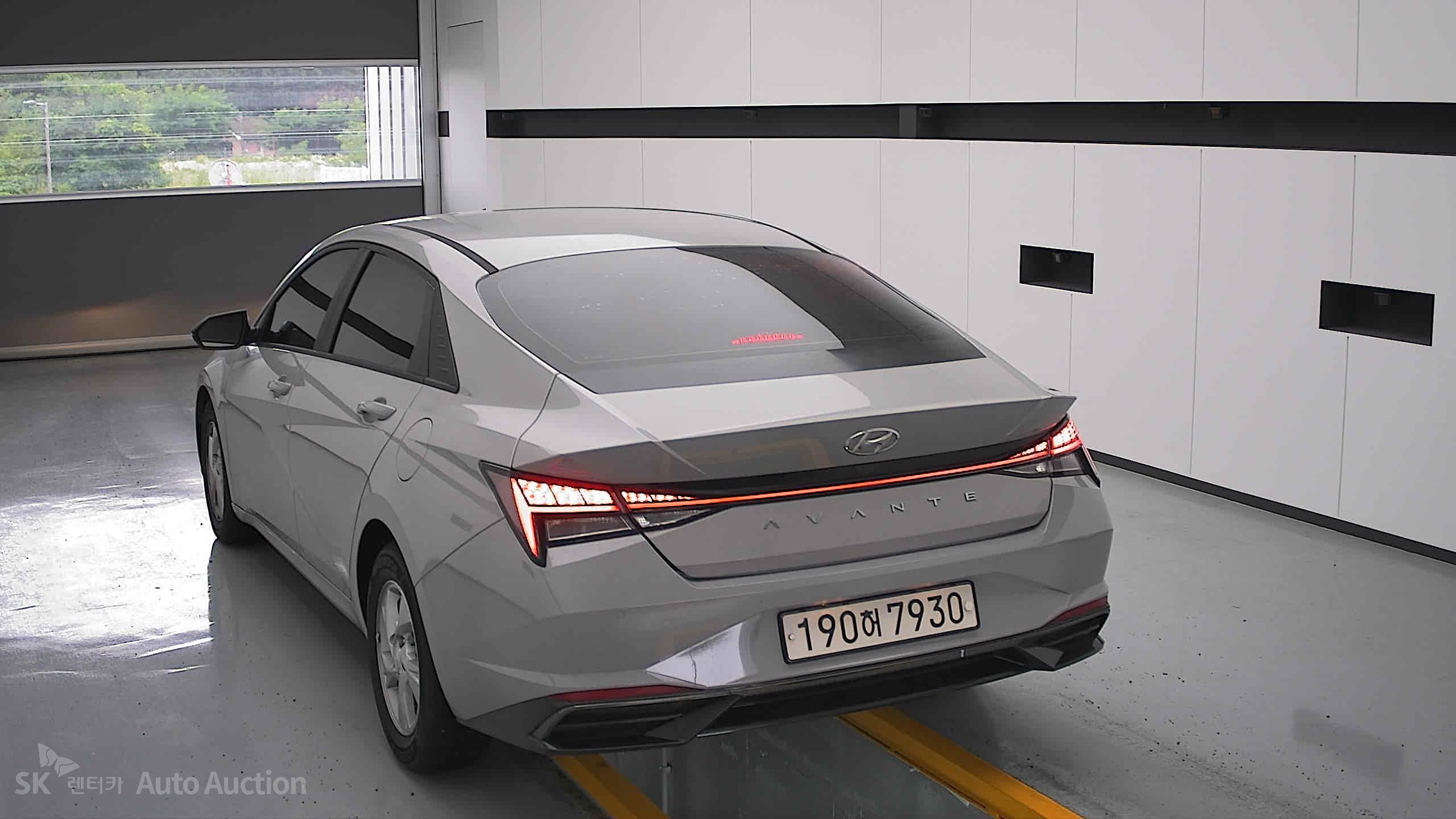 2022 - hyundai avante