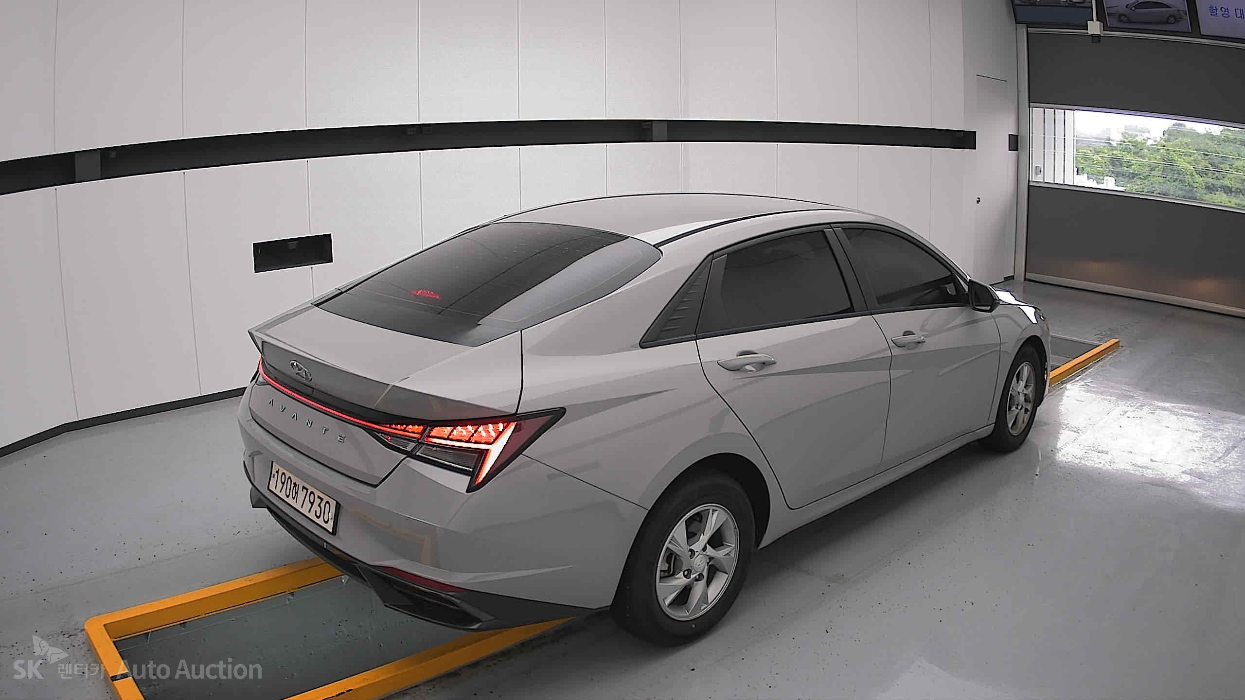 2022 - hyundai avante