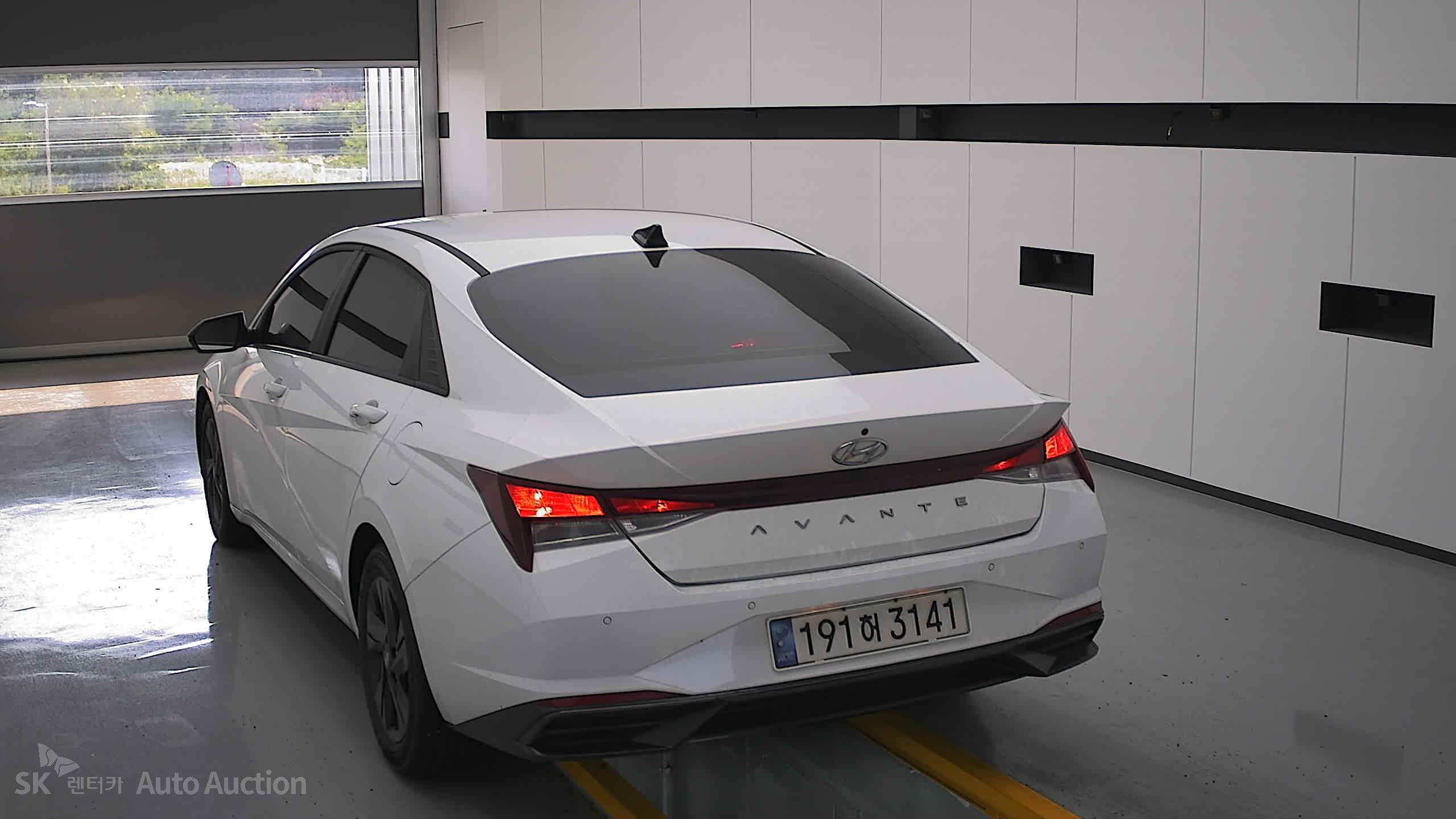 2023 - hyundai avante
