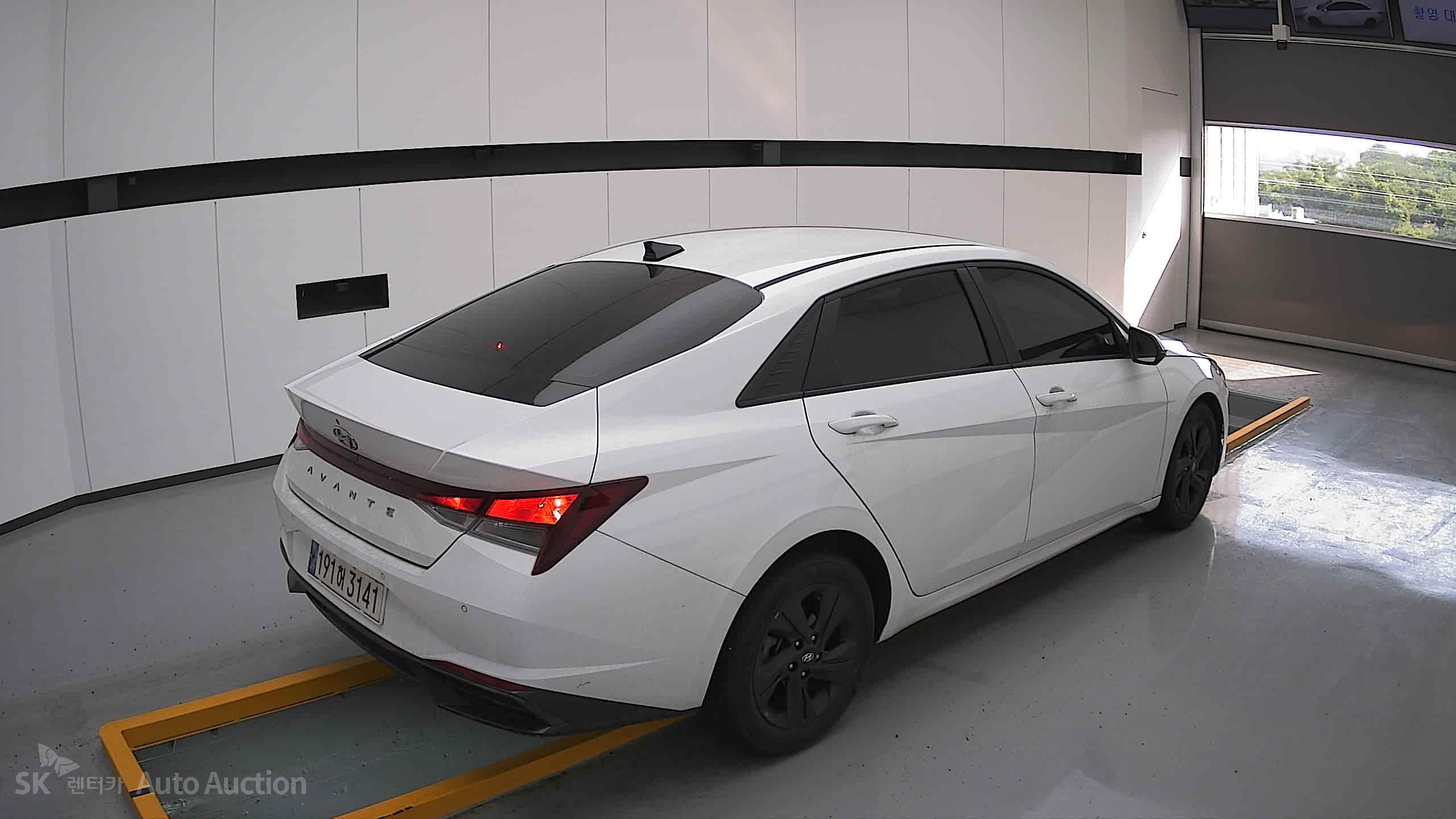 2023 - hyundai avante