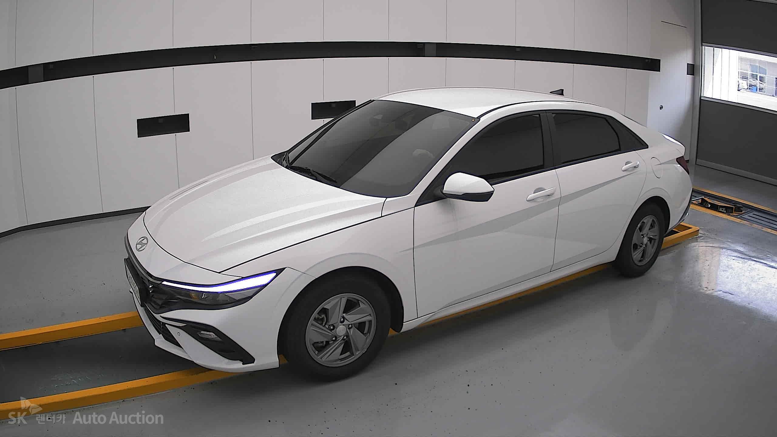 2024 - hyundai avante