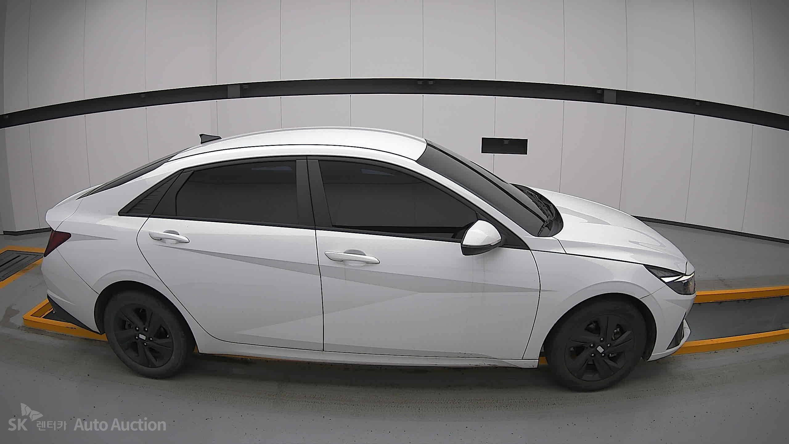 2023 - hyundai avante