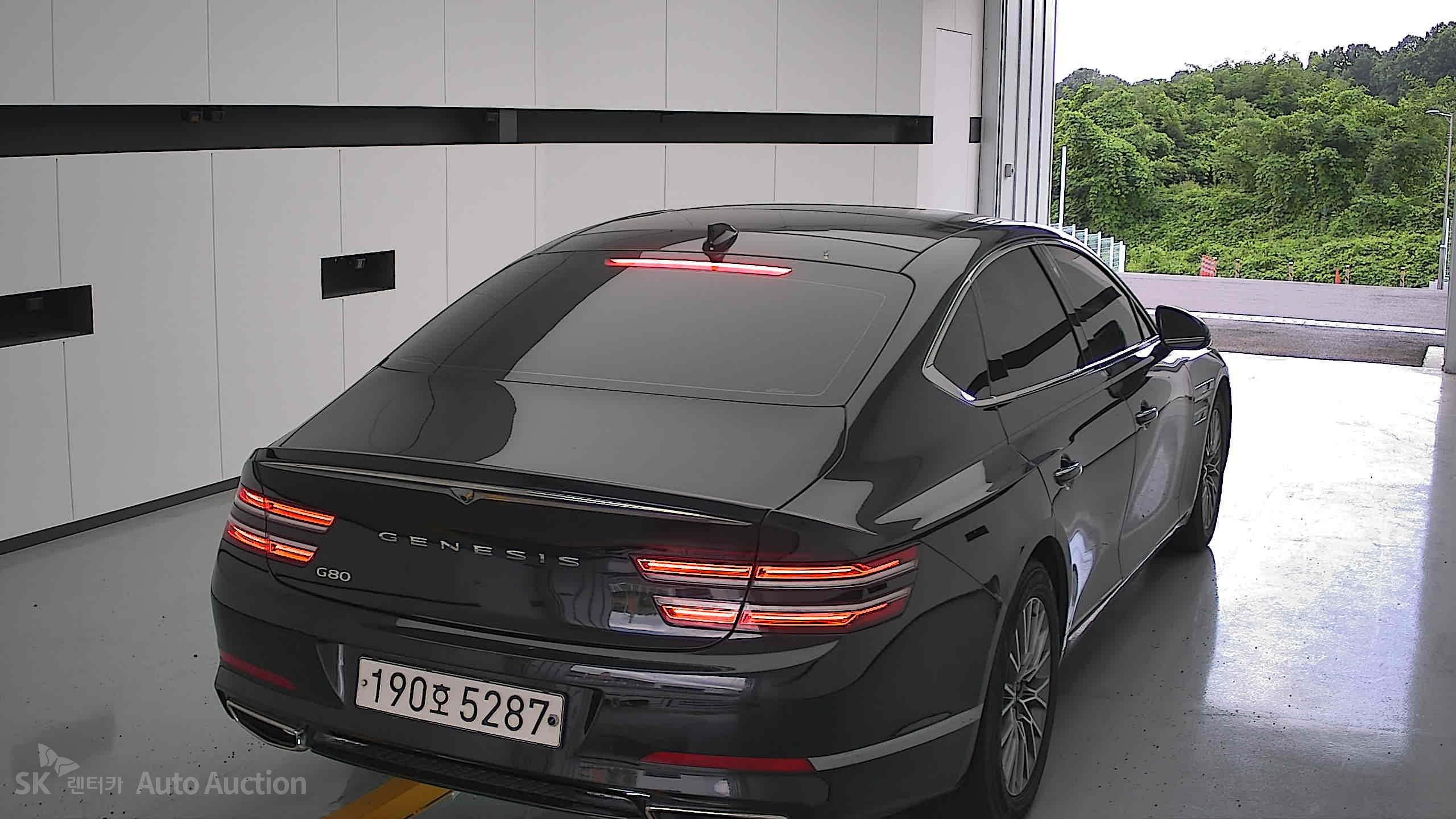 2022 - genesis g80
