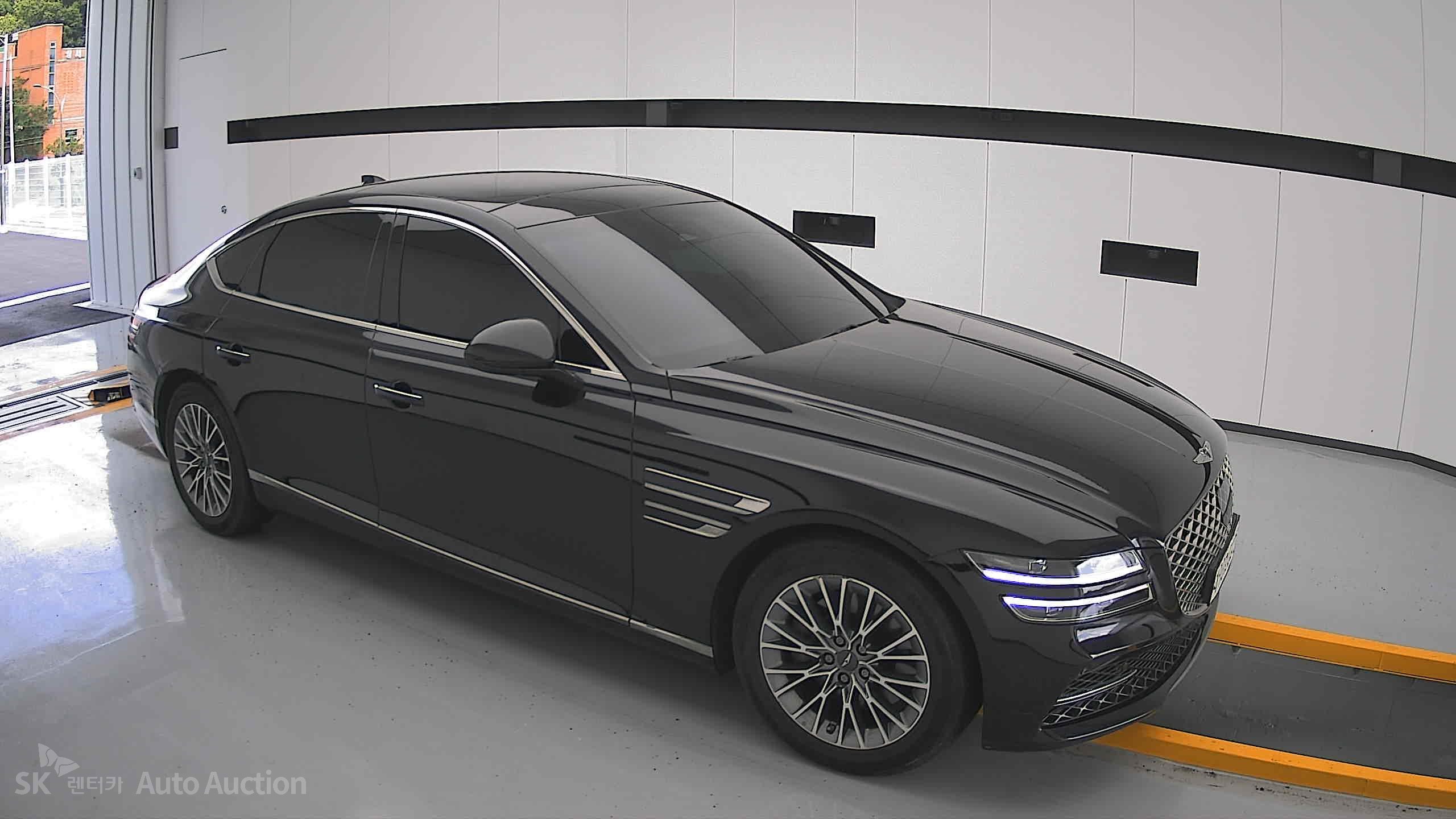 2022 - genesis g80
