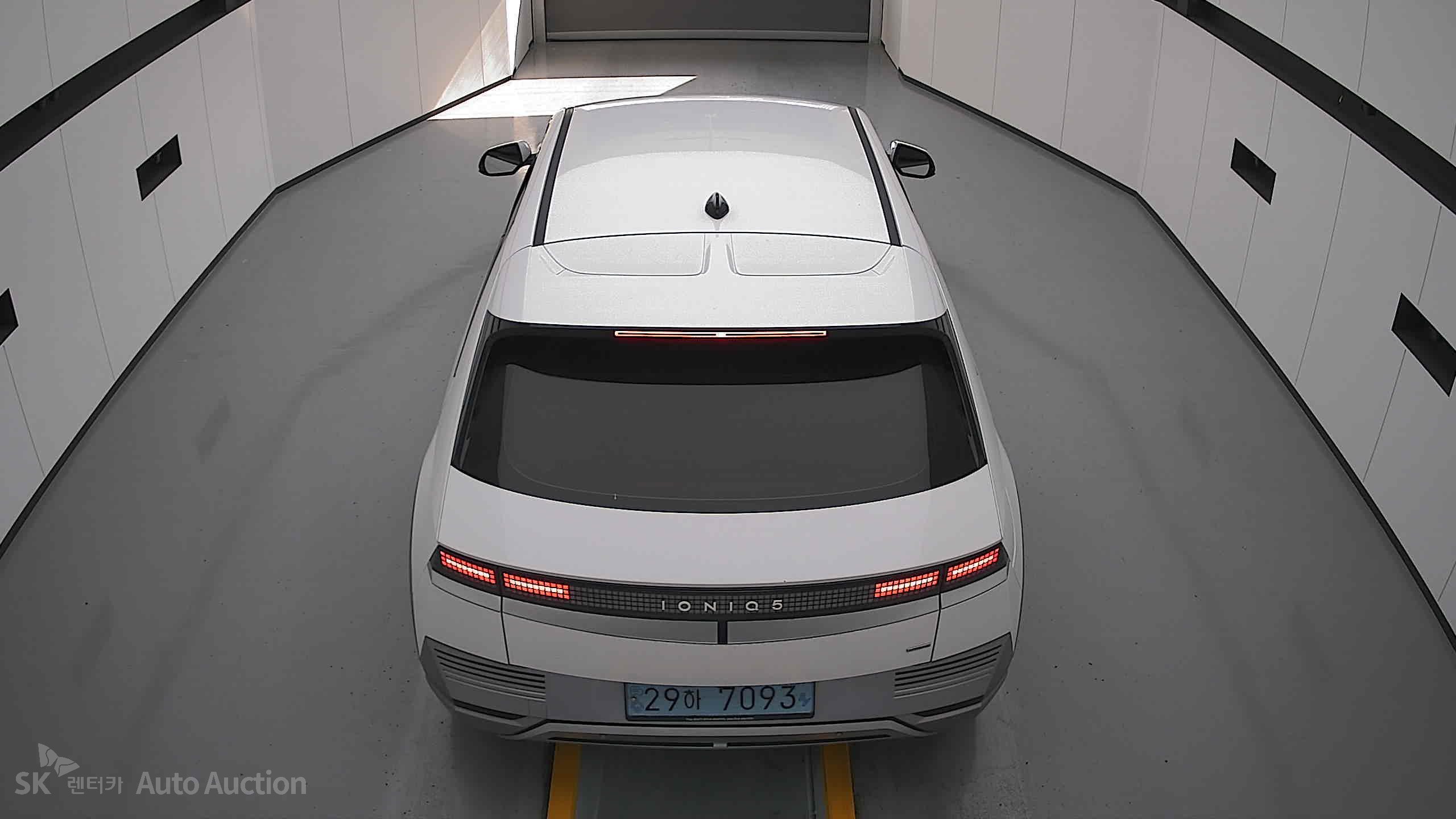 2022 - hyundai ioniq