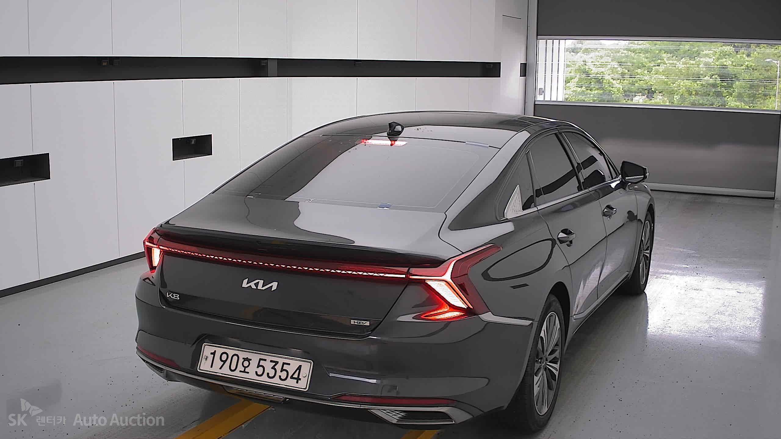 2022 - kia k8