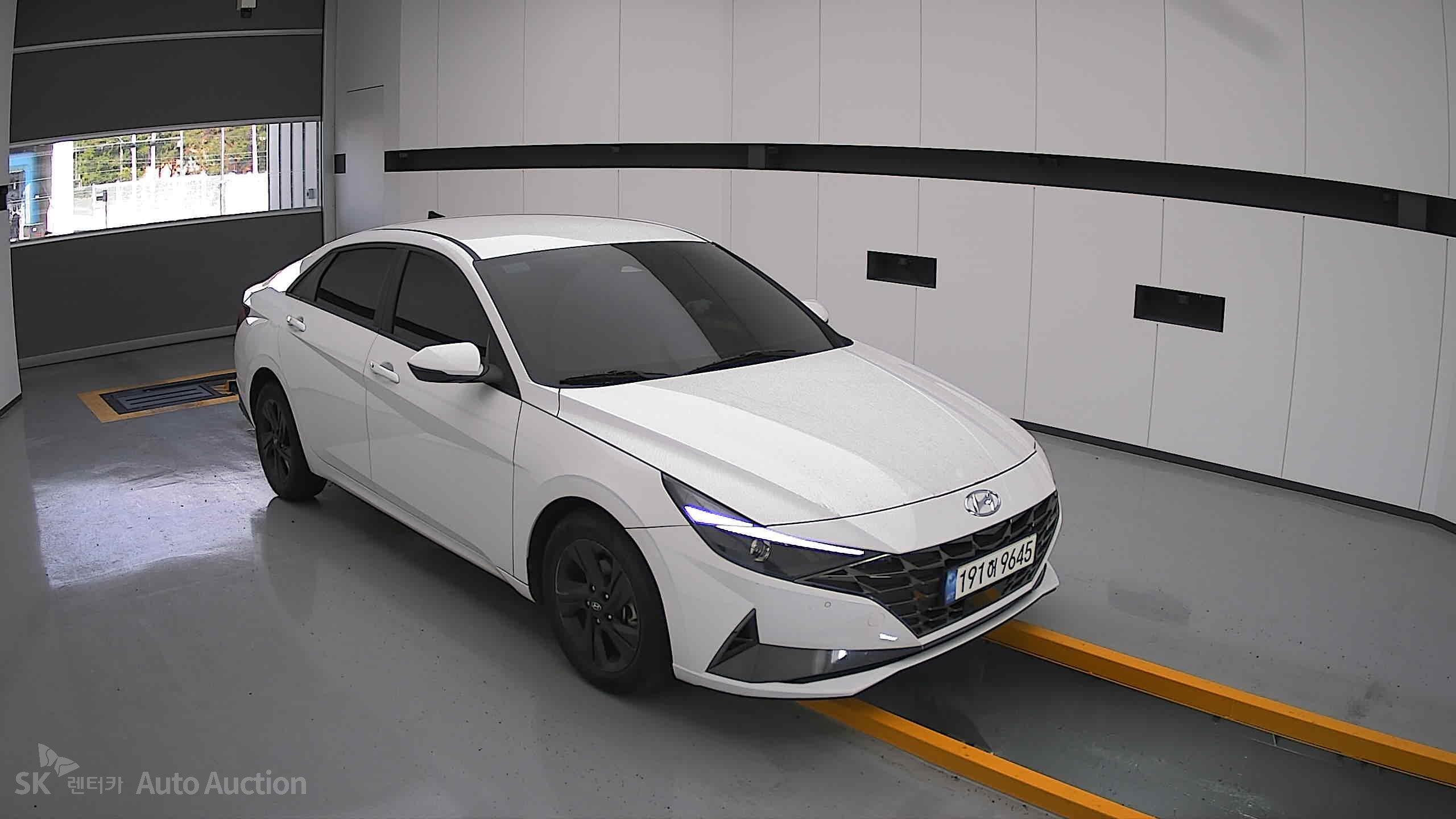 2023 - hyundai avante