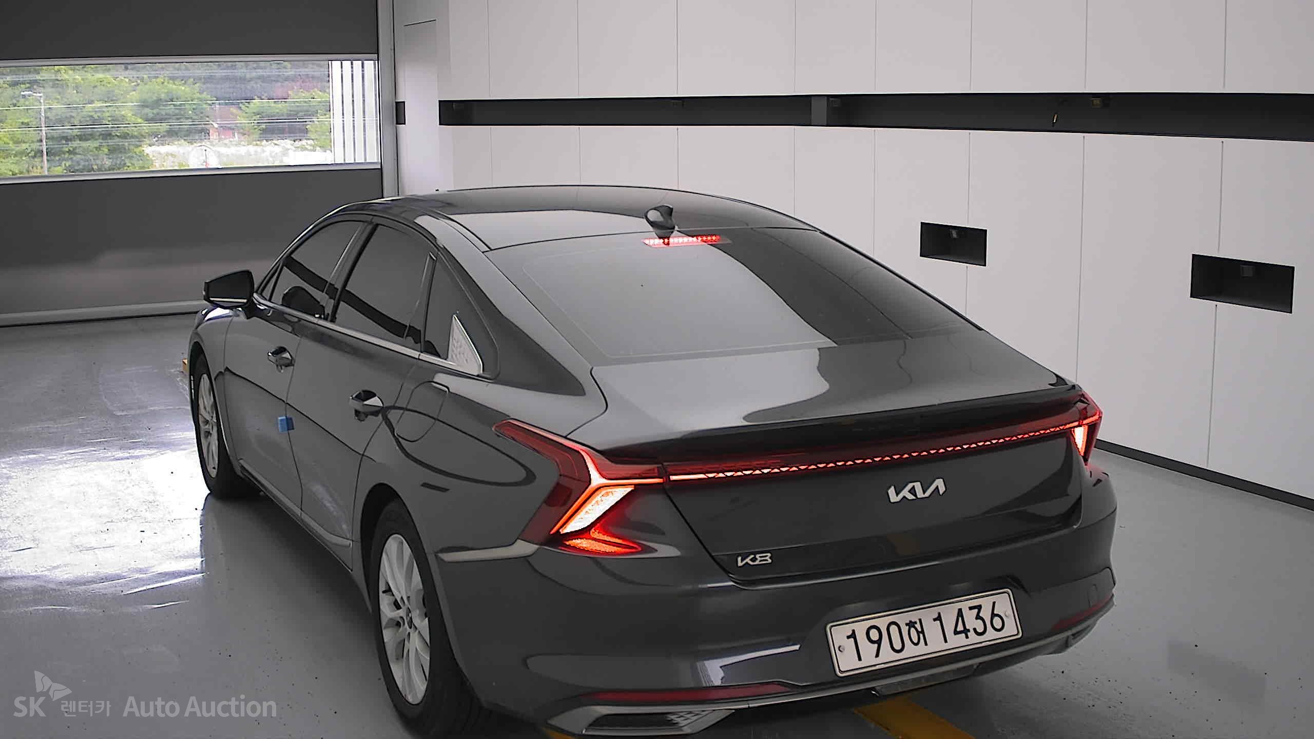 2022 - kia k8