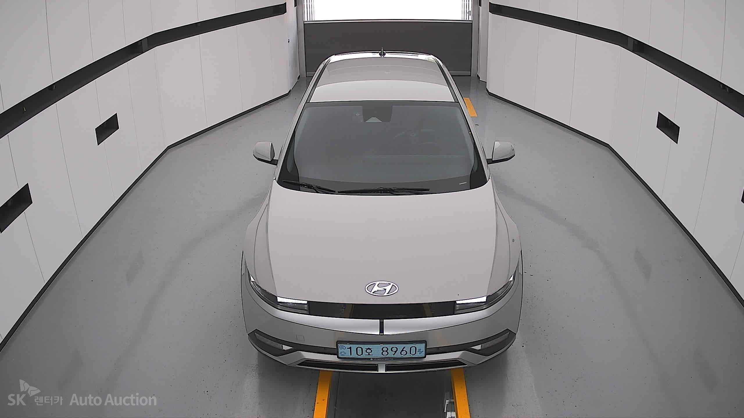2022 - hyundai ioniq