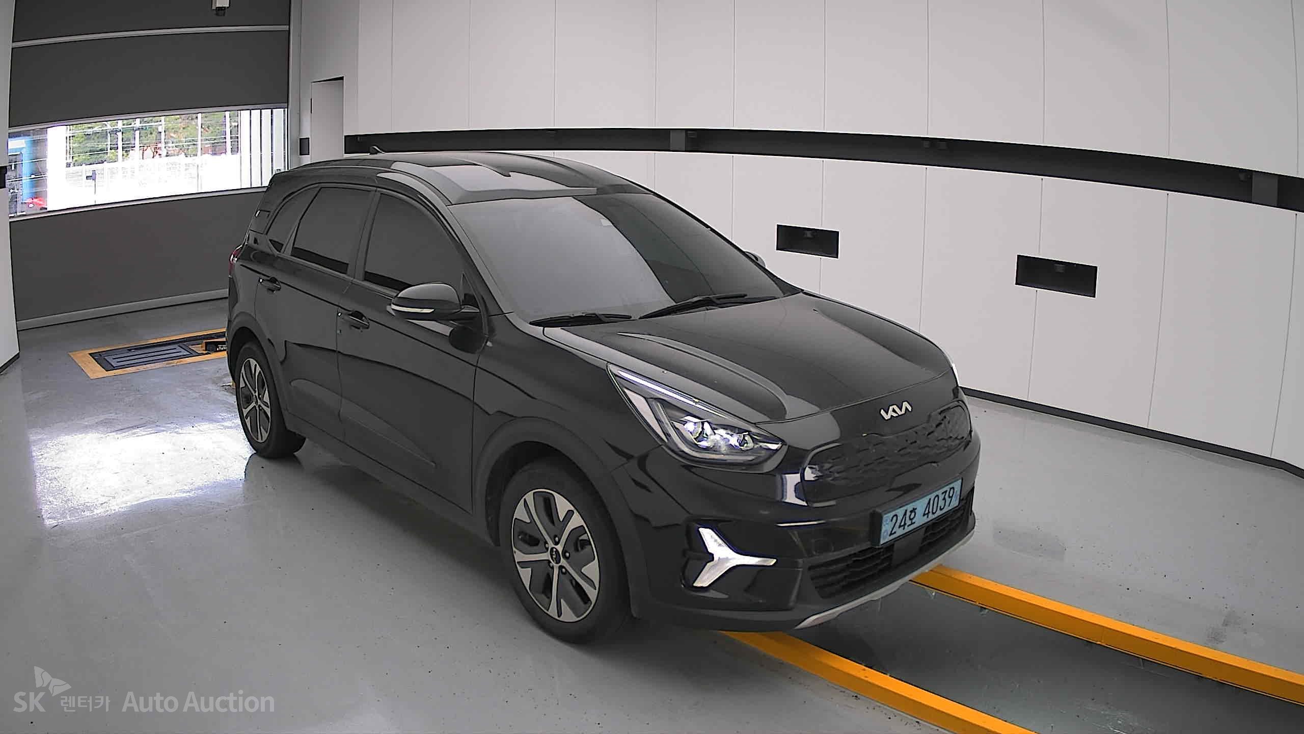 2023 - kia niro