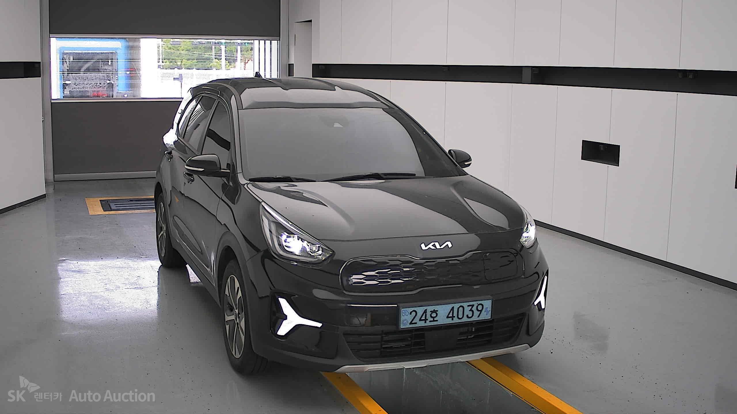 2023 - kia niro