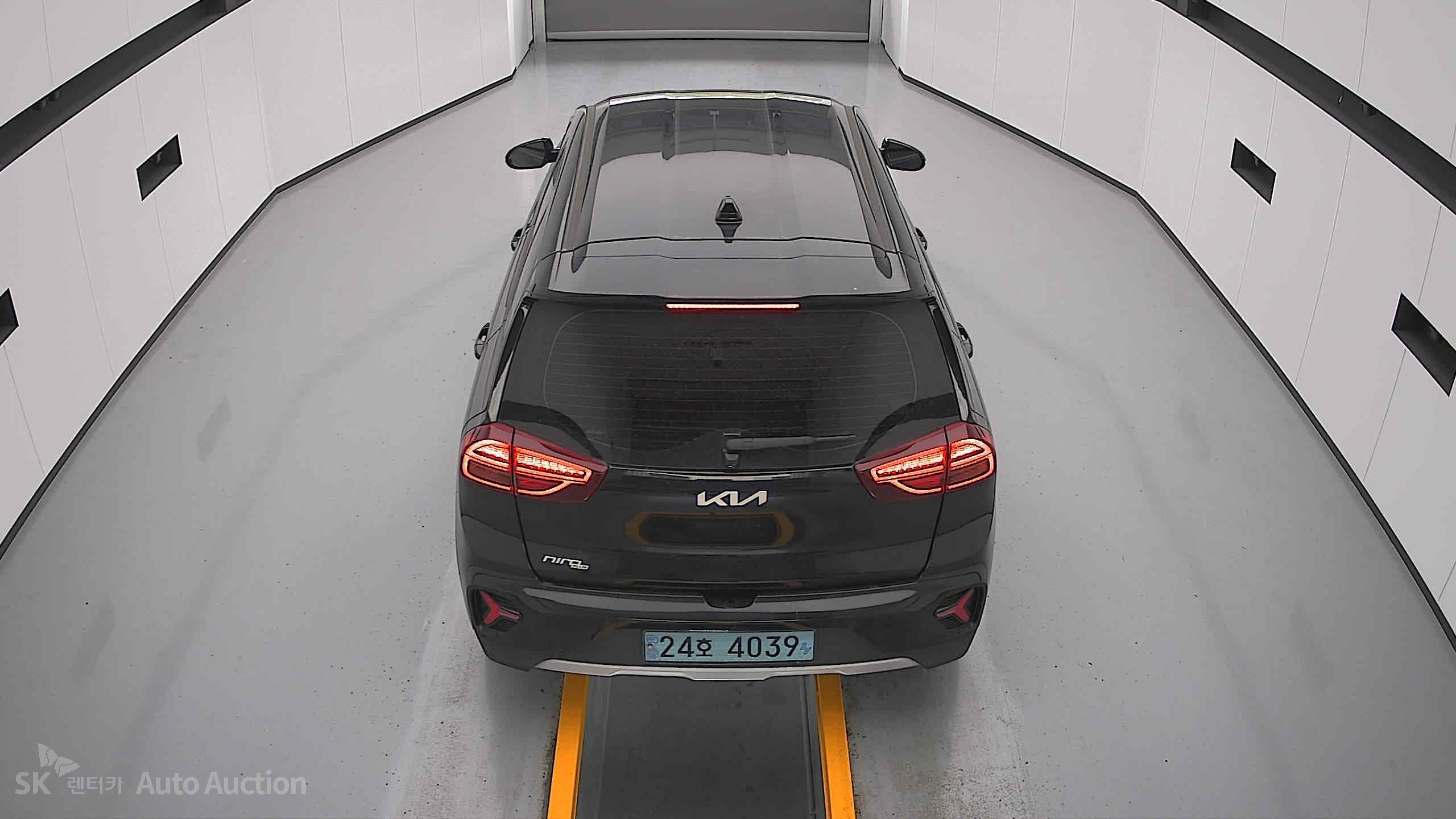 2023 - kia niro