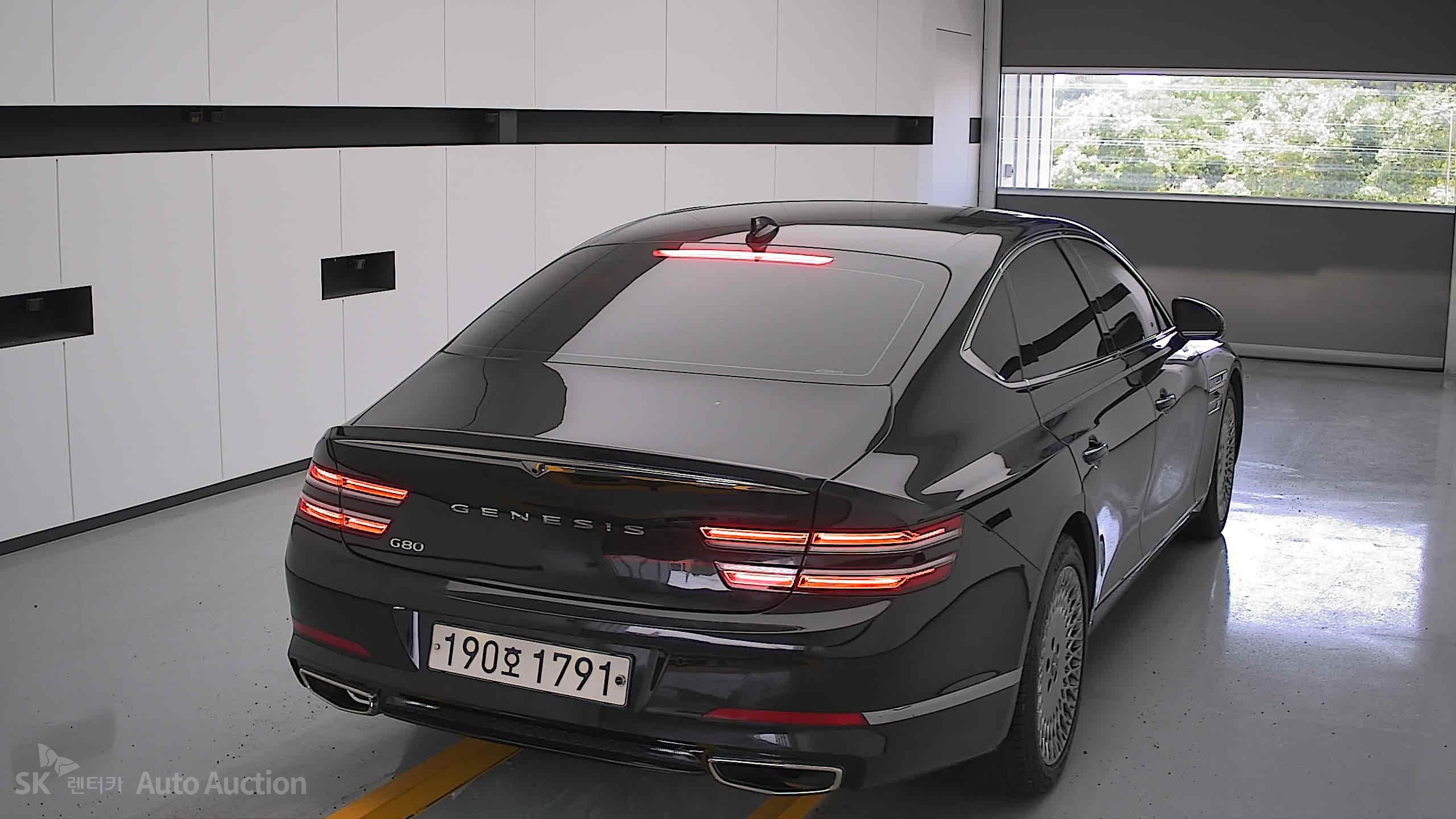 2022 - genesis g80