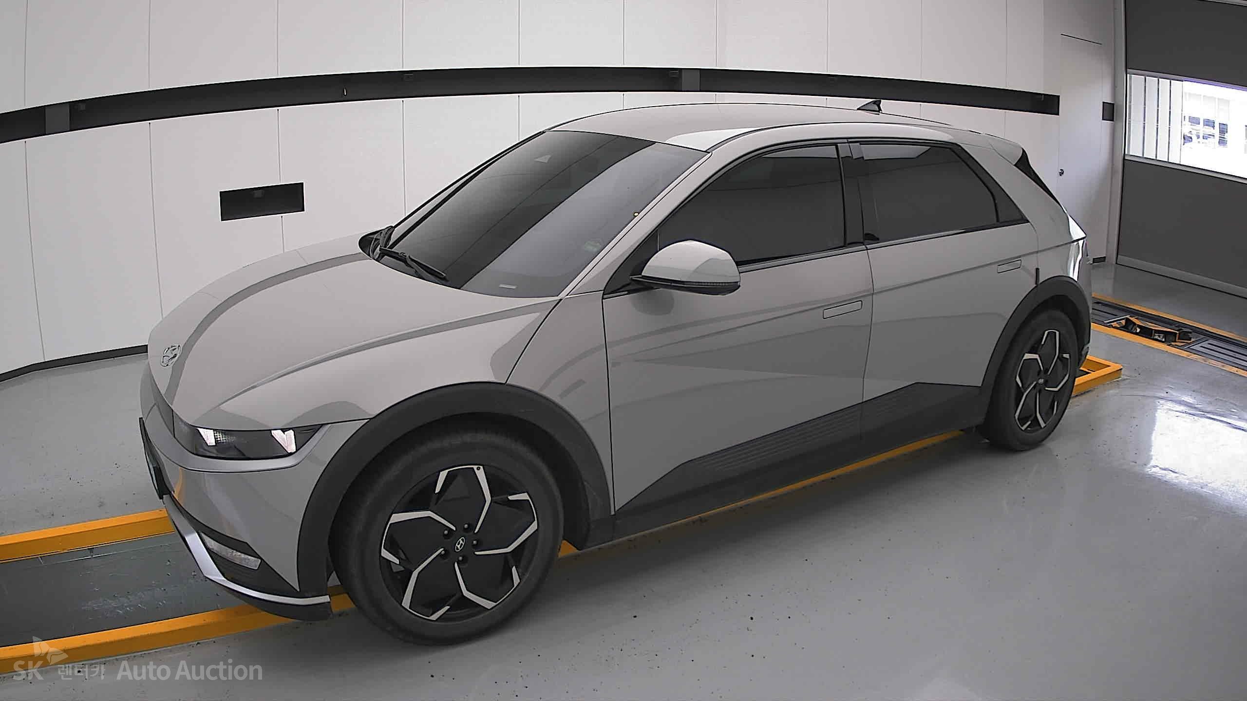 2022 - hyundai ioniq