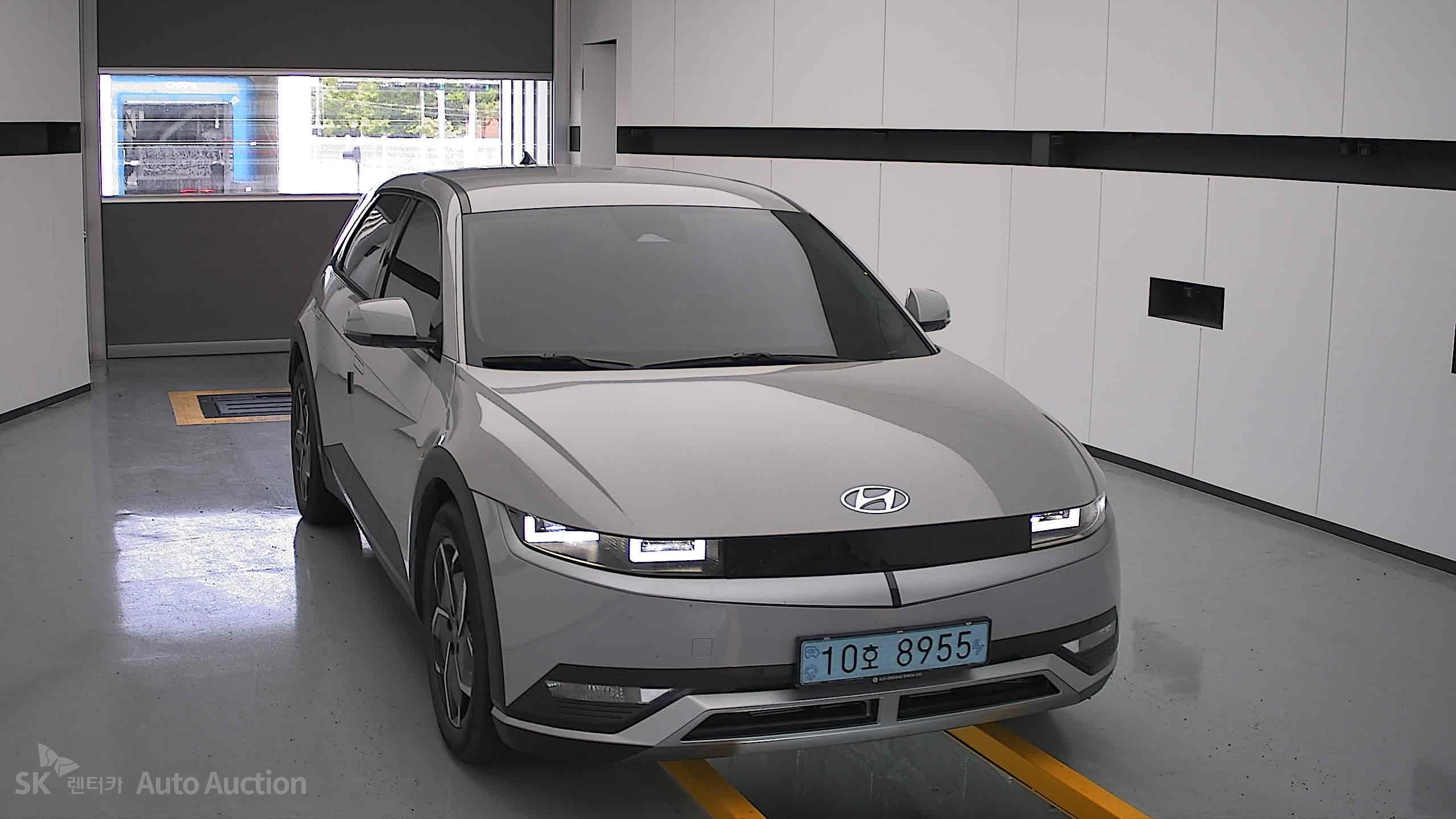 2022 - hyundai ioniq