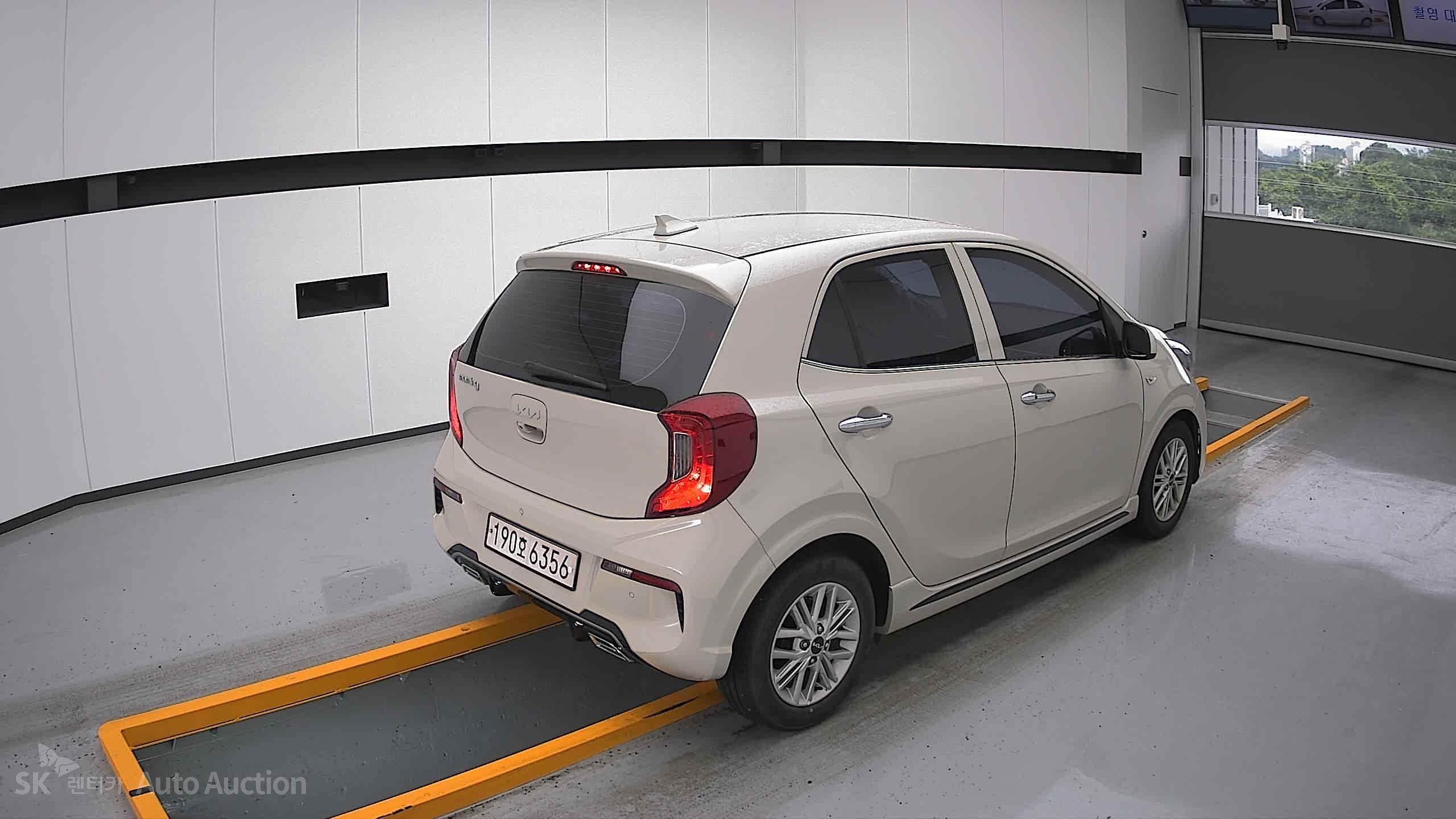 2023 - kia morning