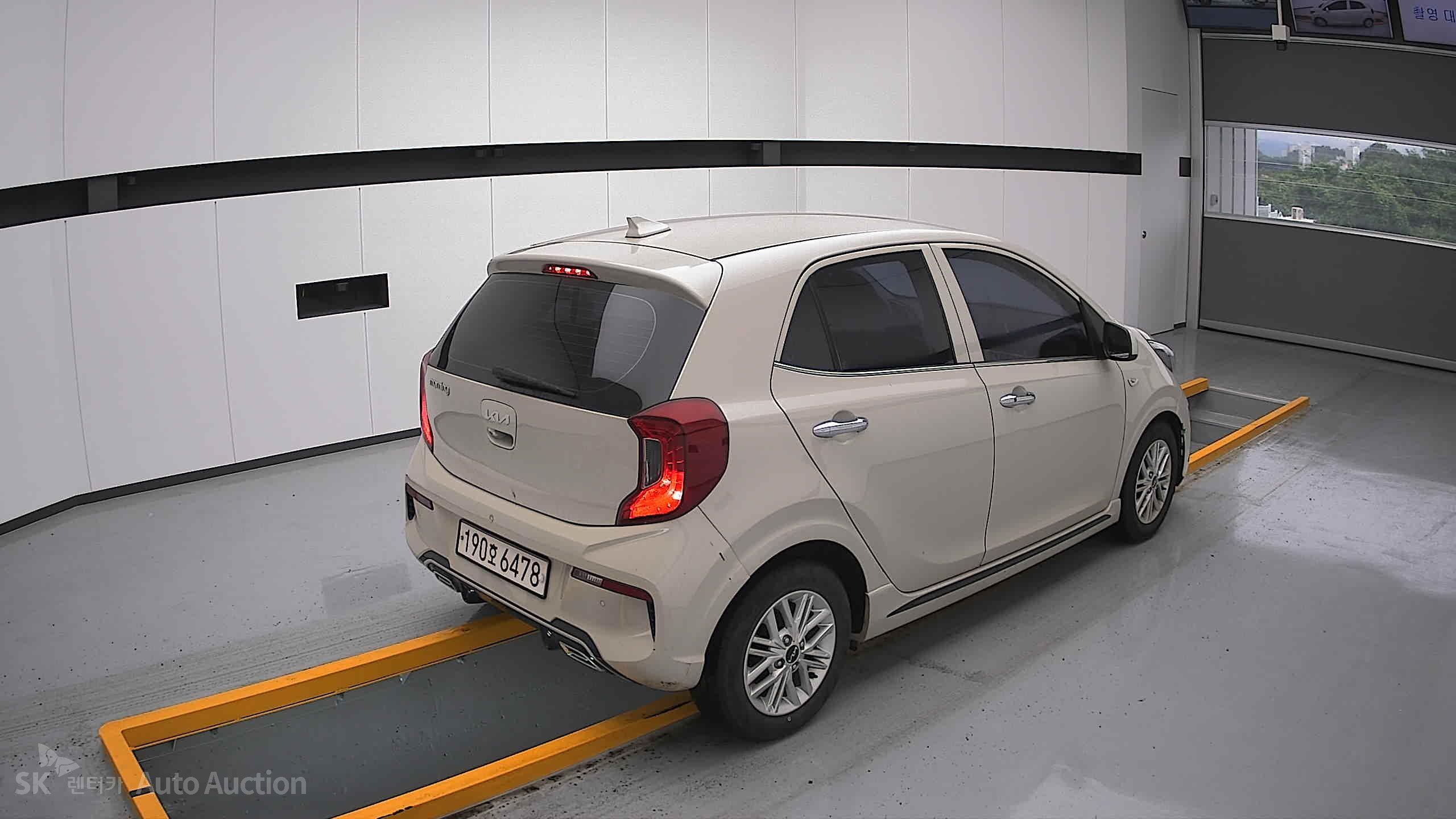 2023 - kia morning