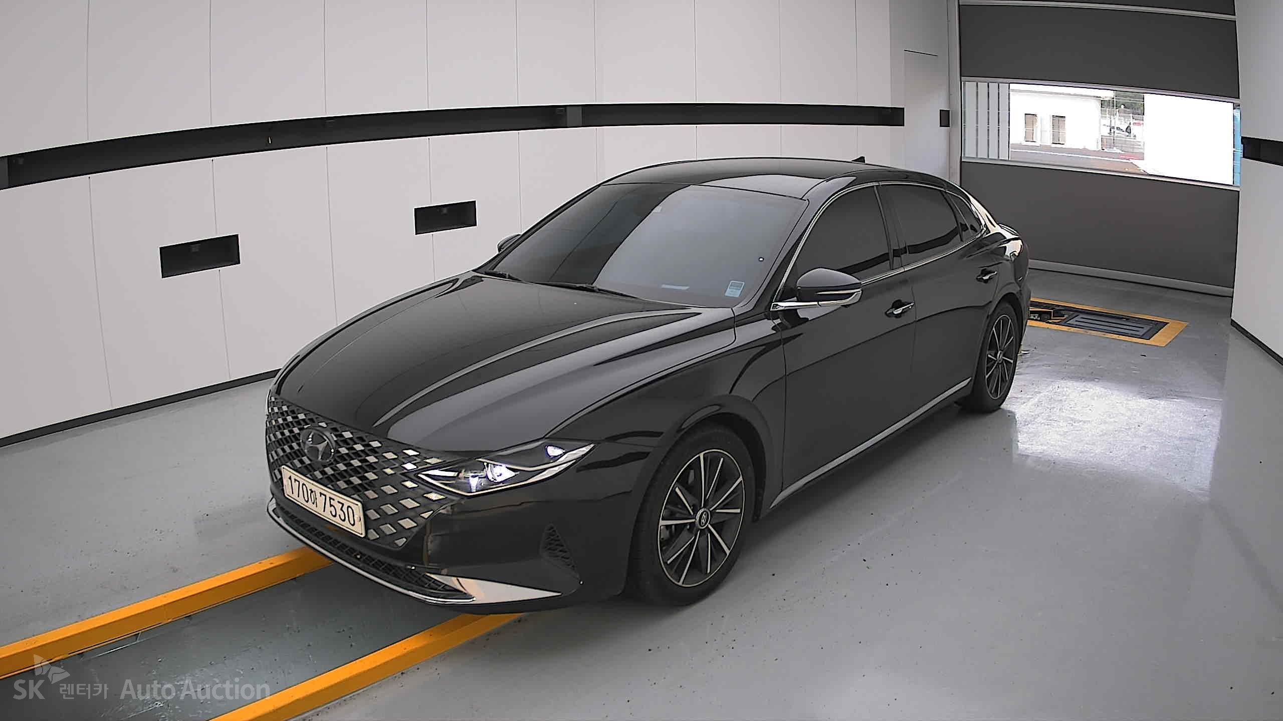 2022 - hyundai grandeur