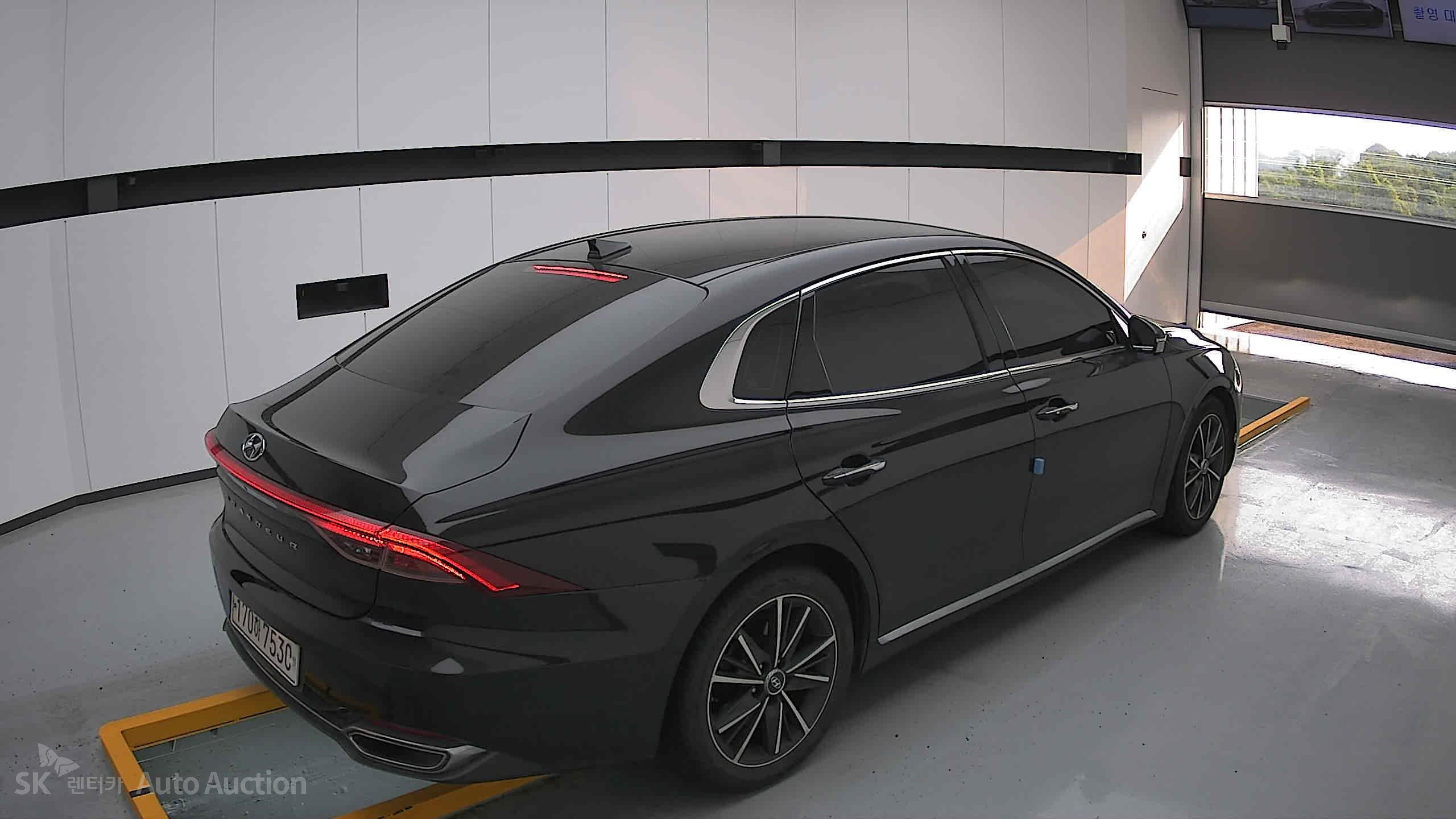 2022 - hyundai grandeur