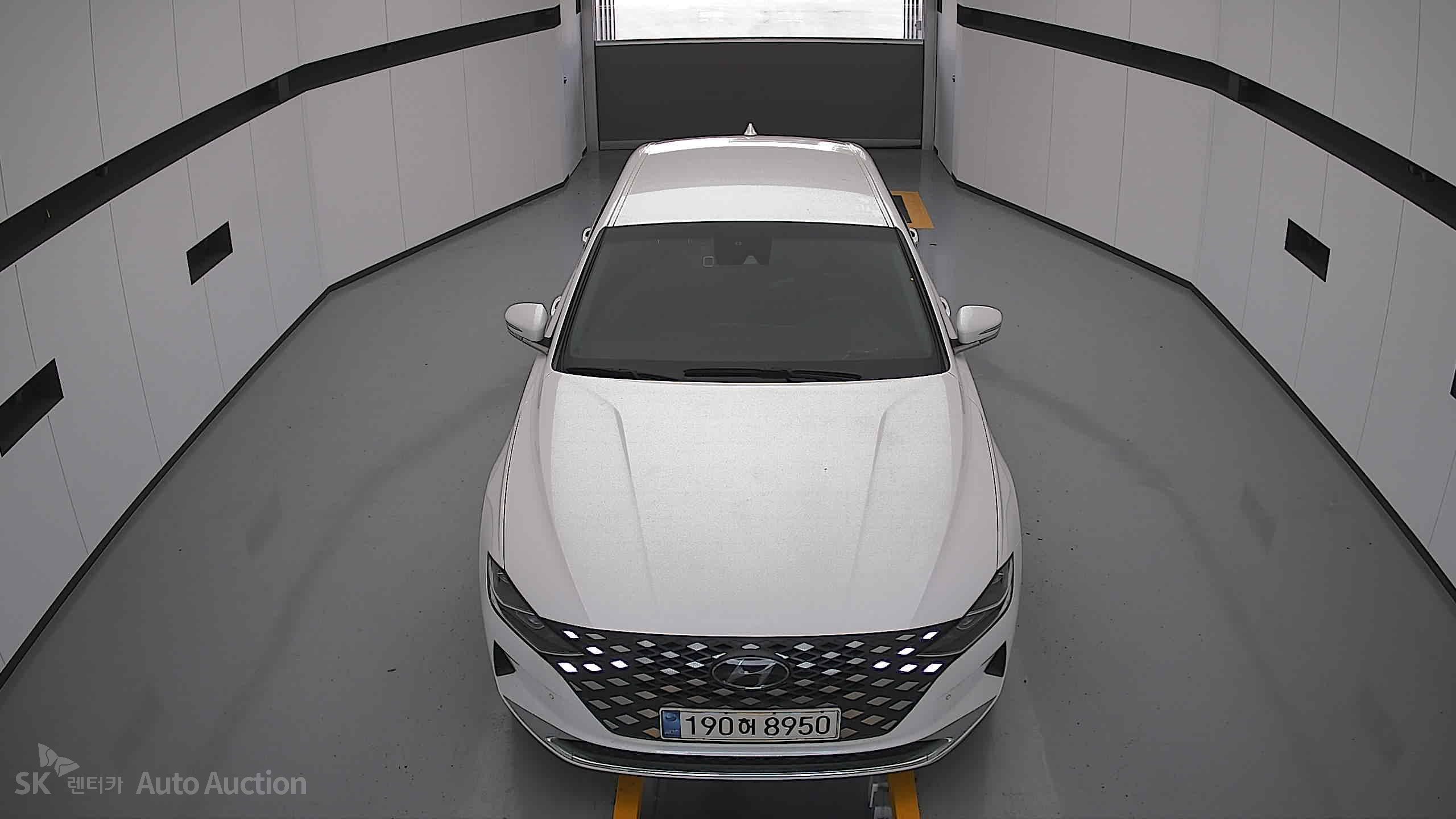 2022 - hyundai grandeur