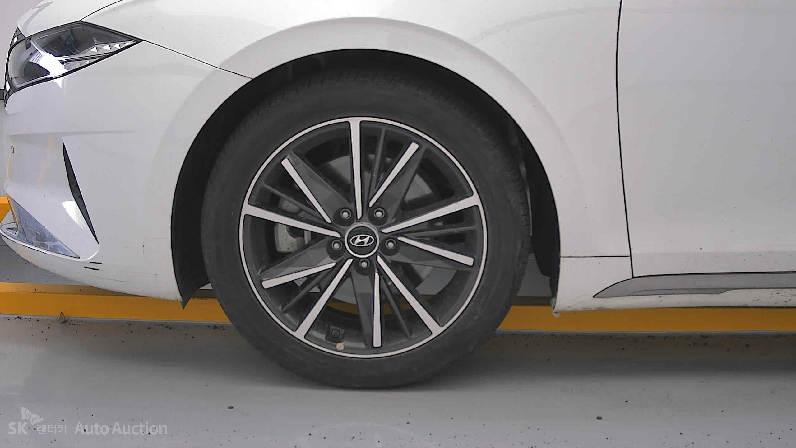 2022 - hyundai grandeur
