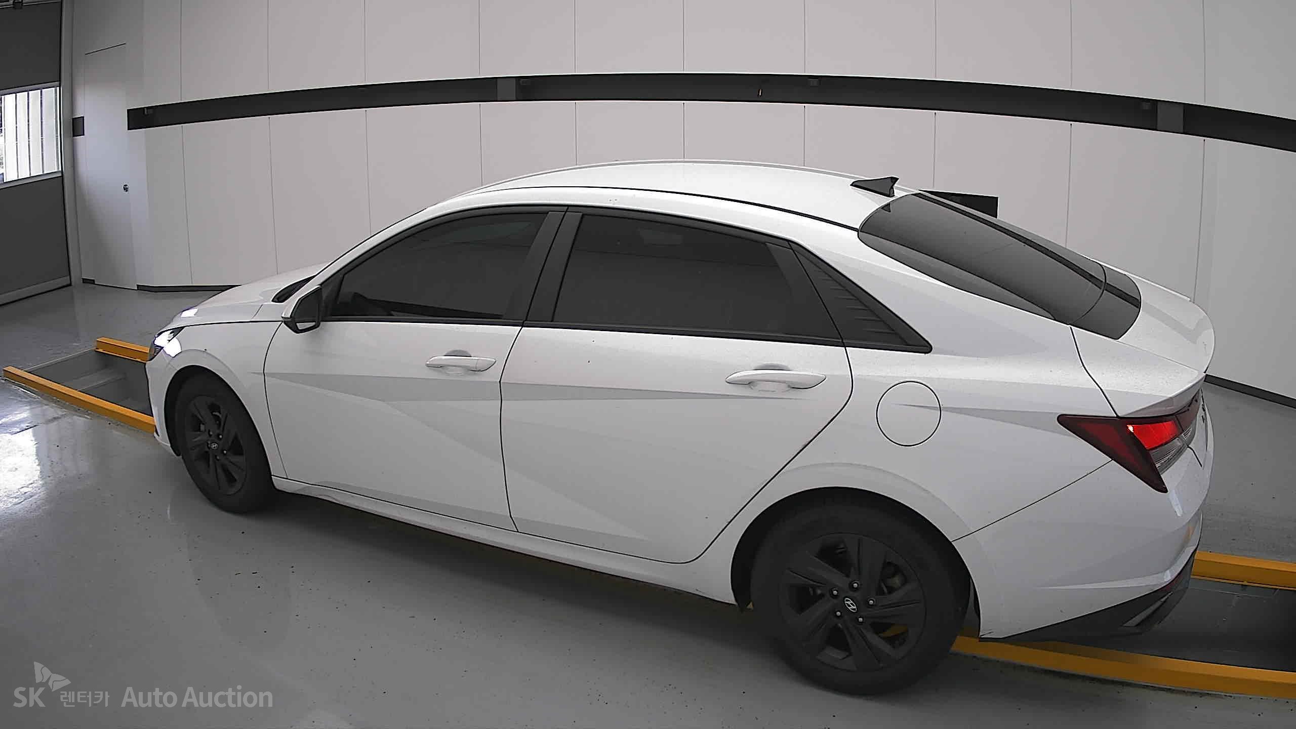 2023 - hyundai avante