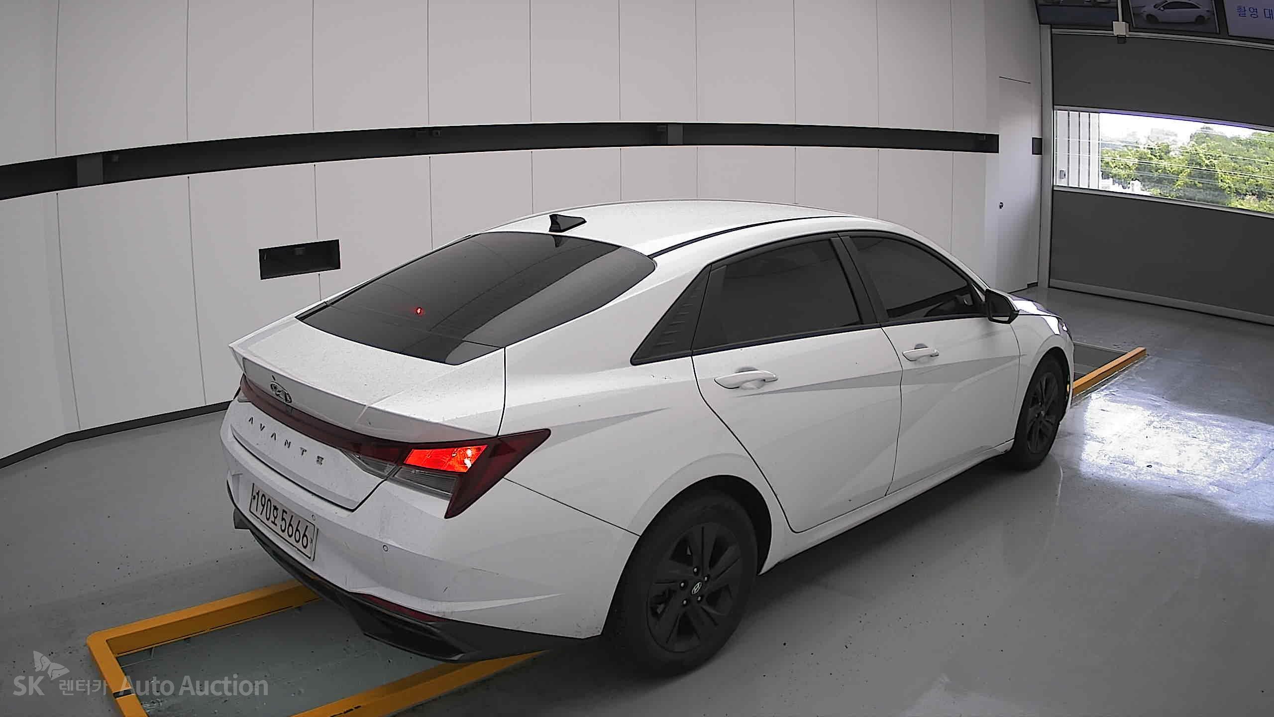 2023 - hyundai avante