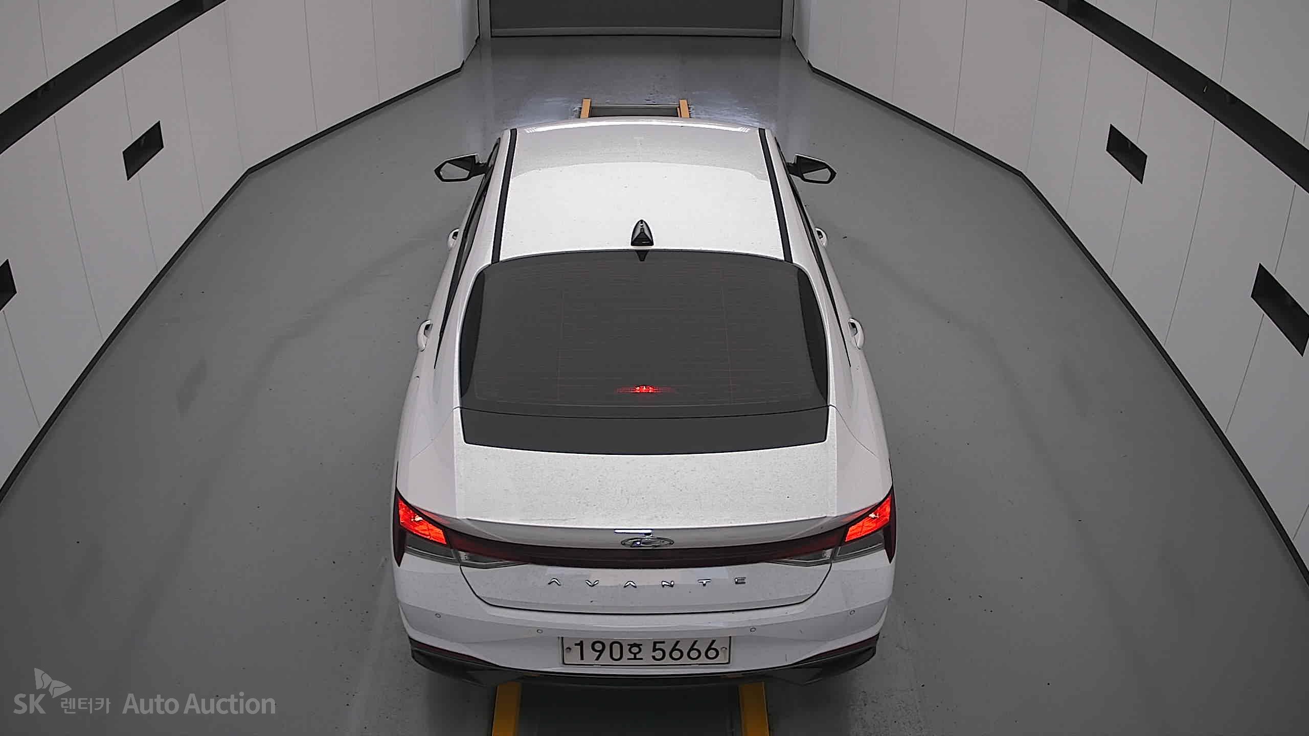 2023 - hyundai avante