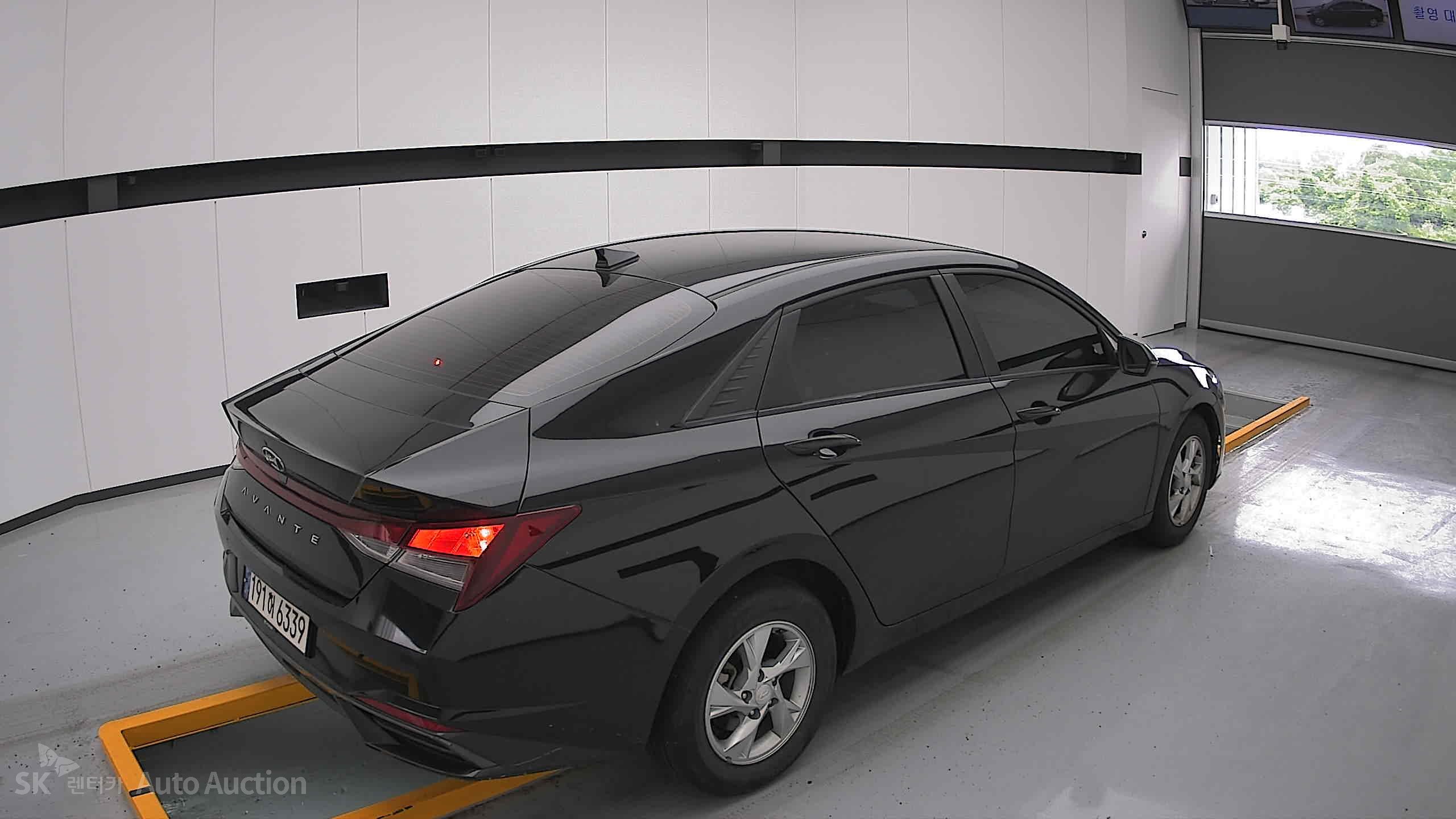 2023 - hyundai avante
