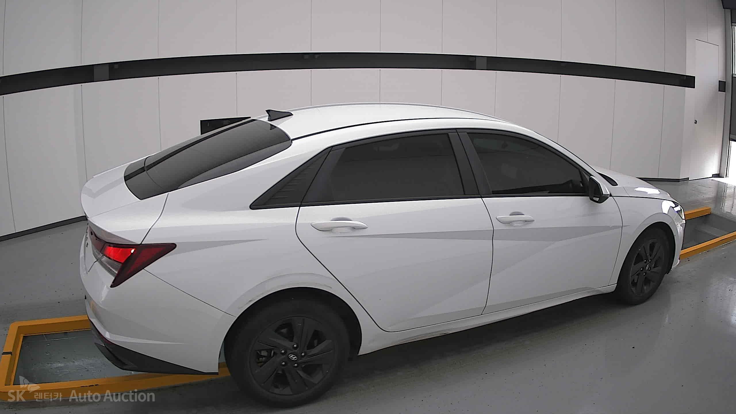 2023 - hyundai avante