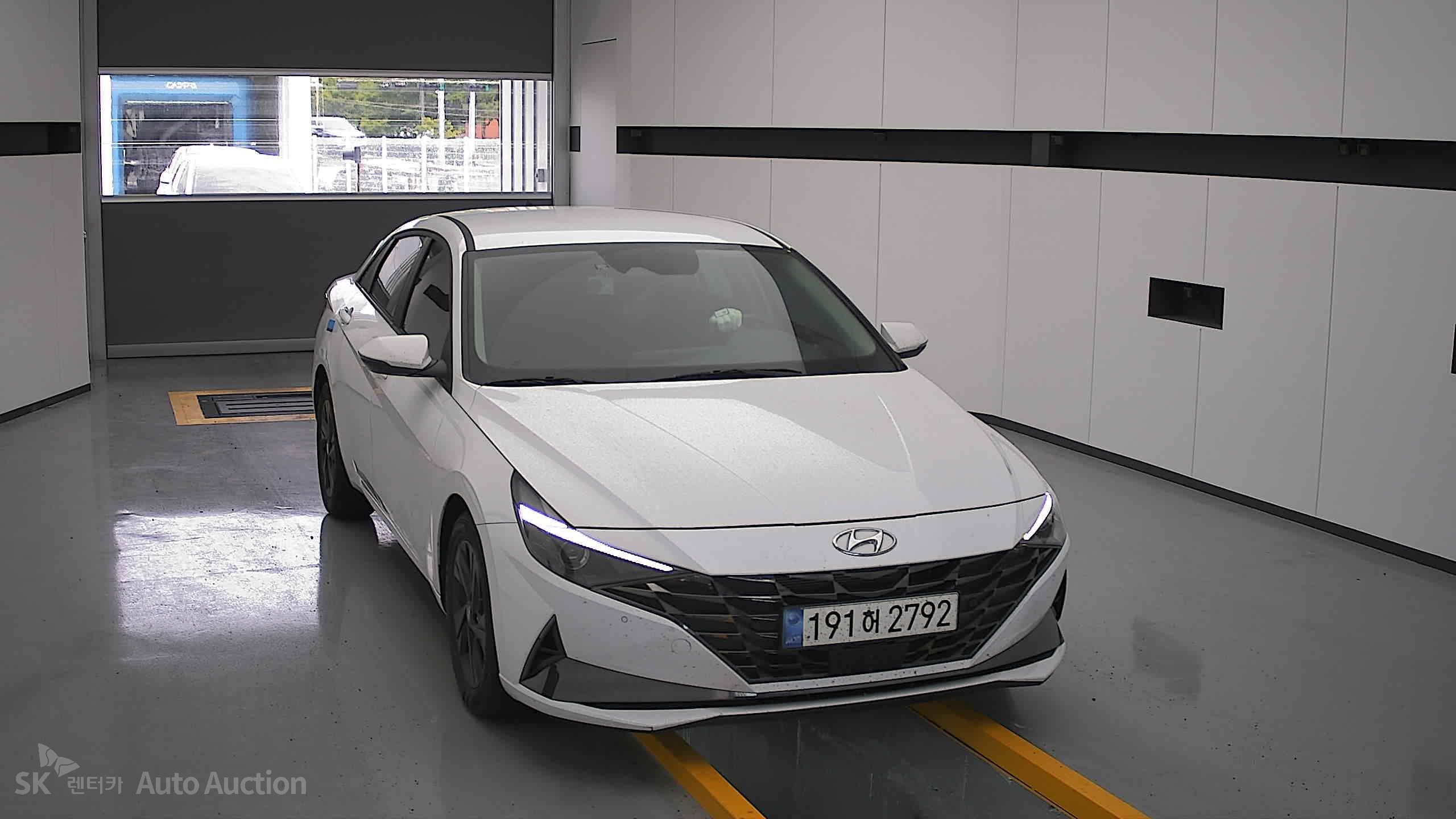 2023 - hyundai avante