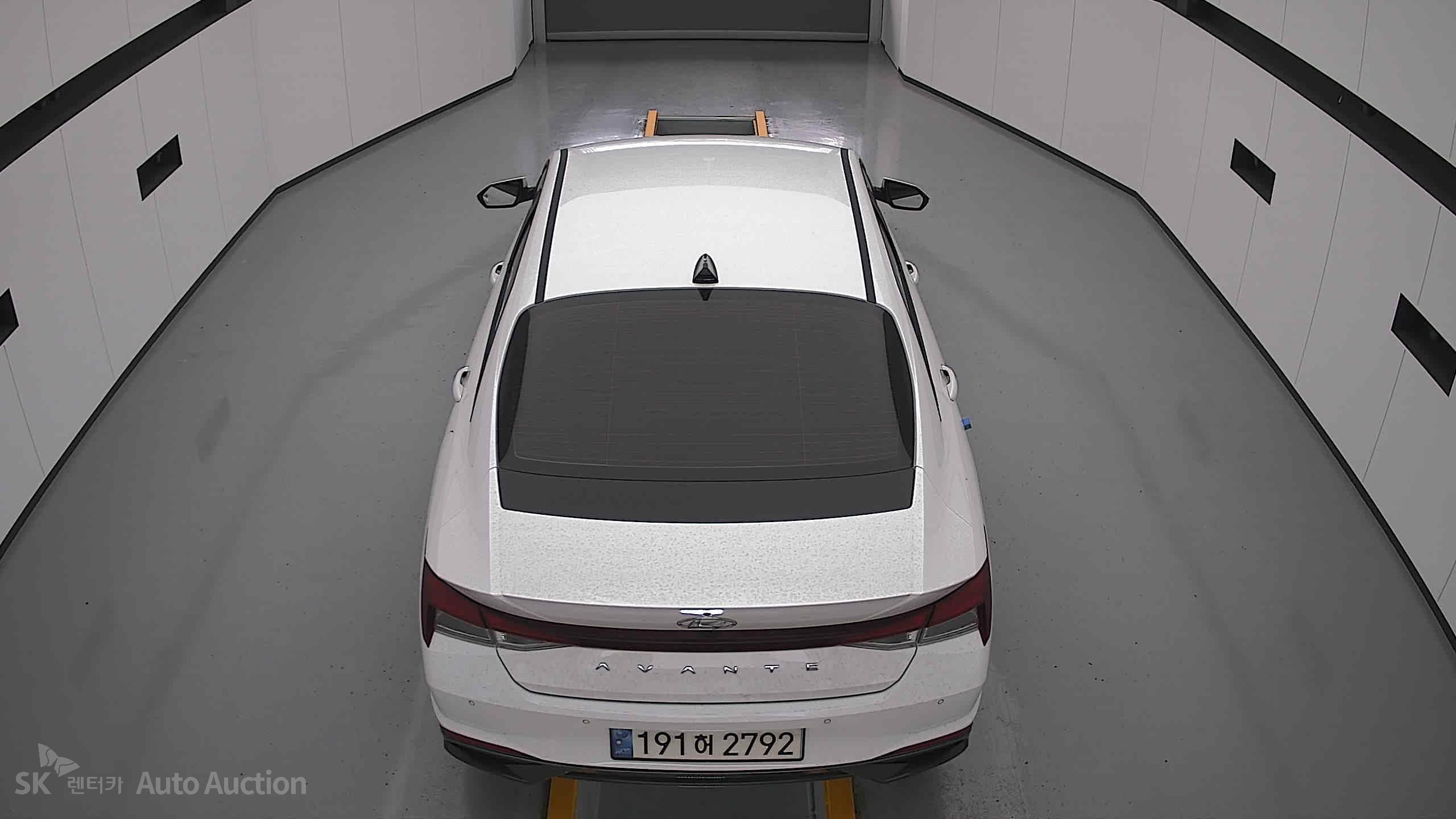 2023 - hyundai avante
