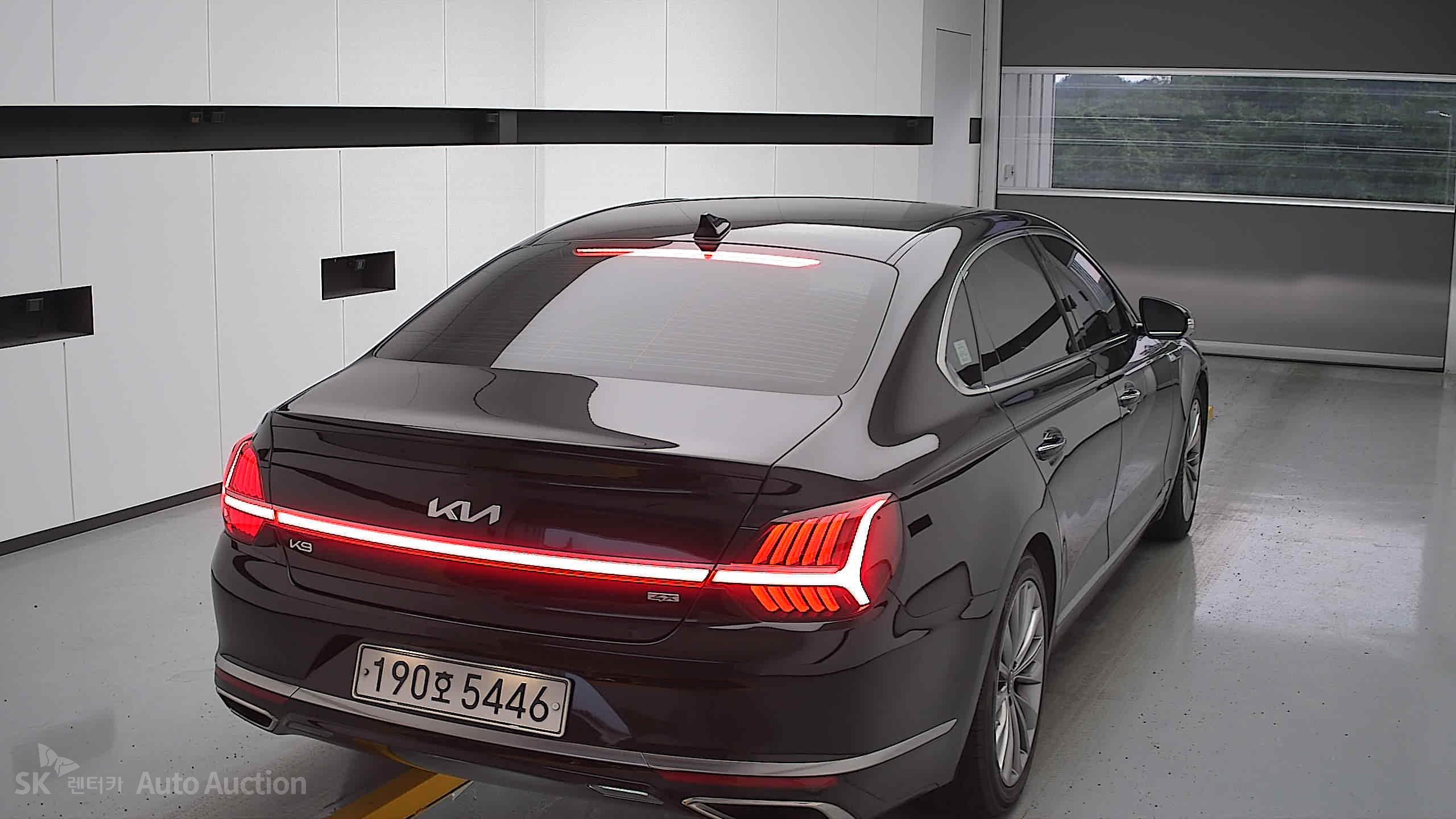 2022 - kia k9