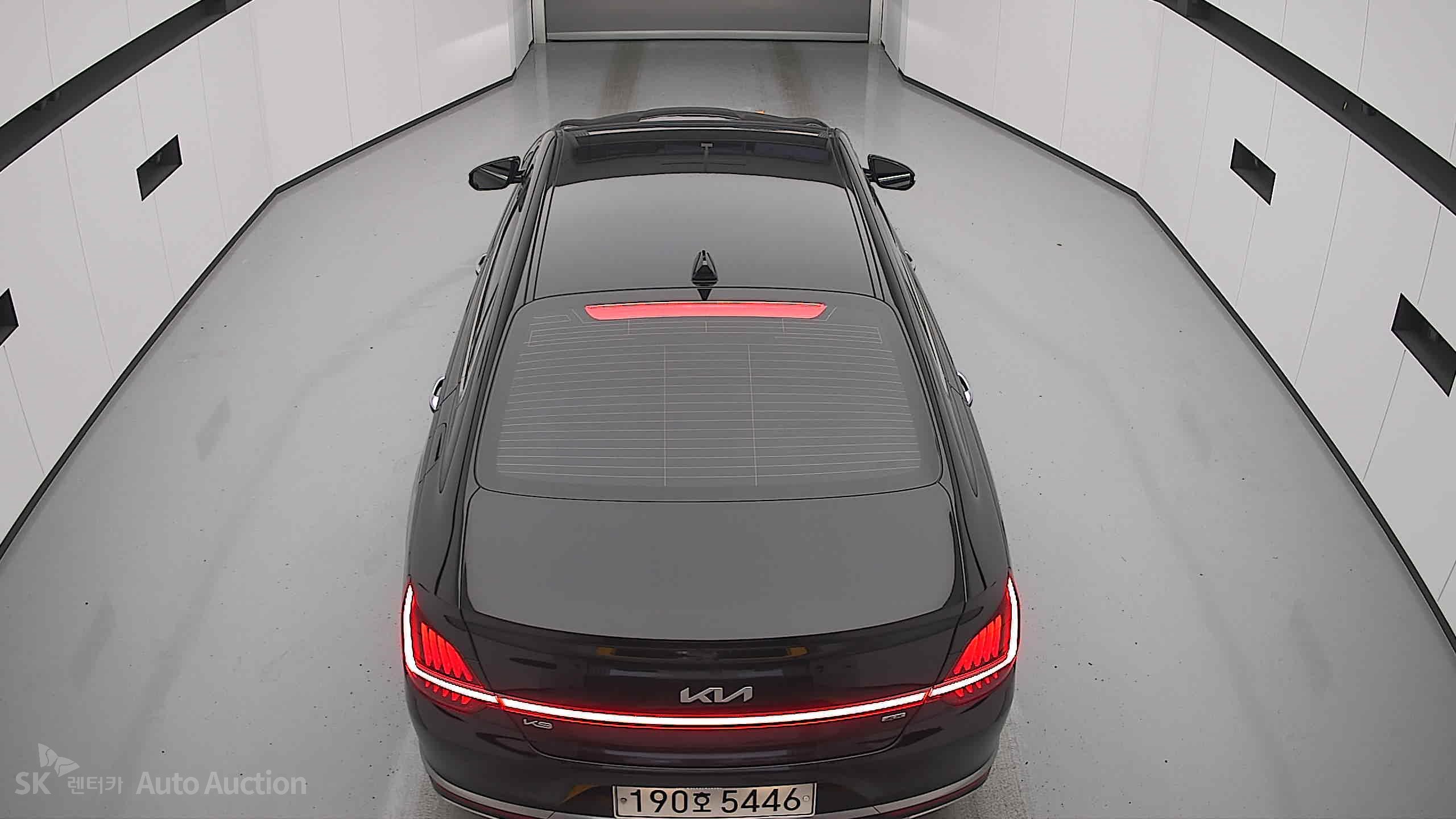 2022 - kia k9