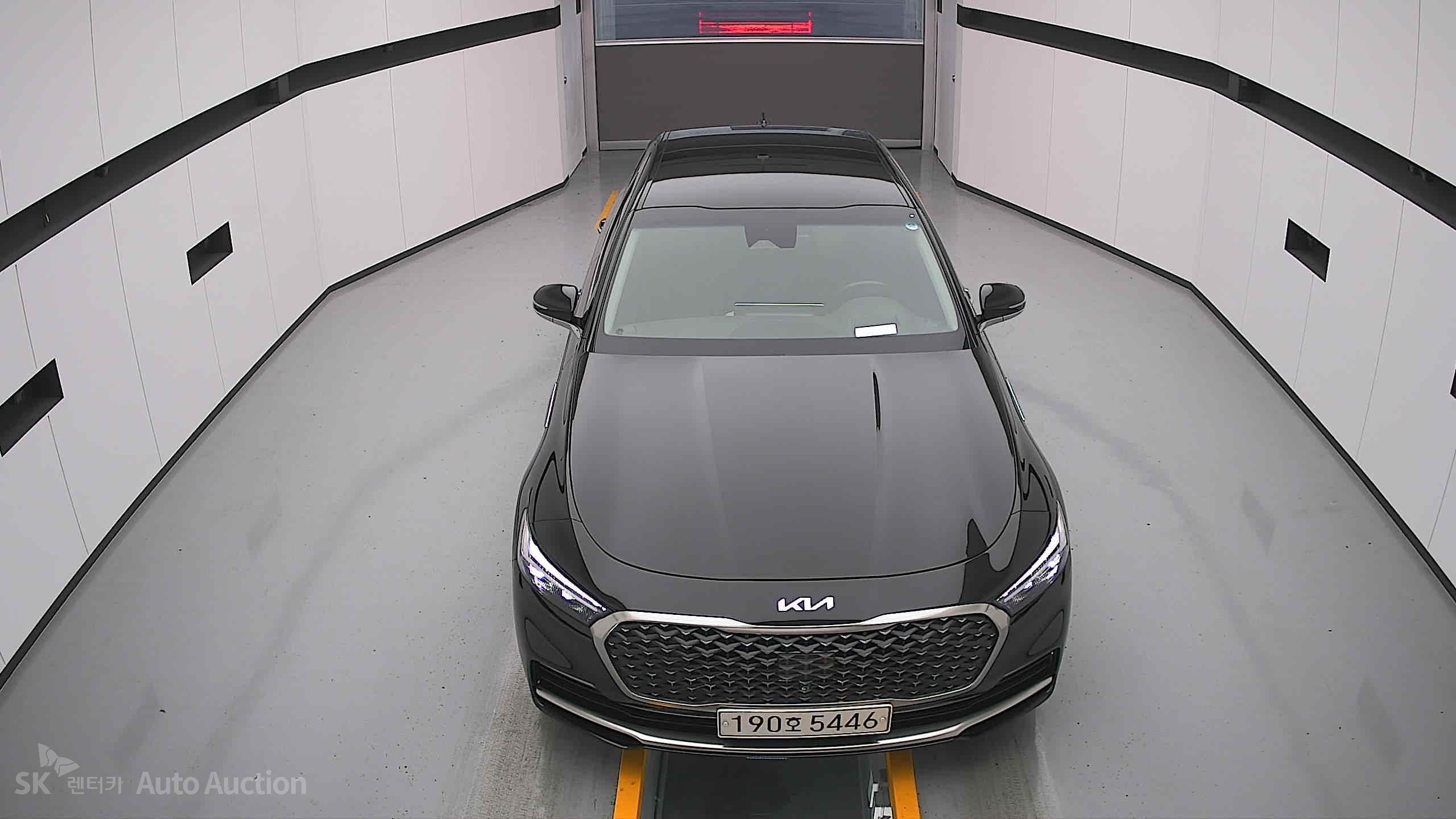 2022 - kia k9