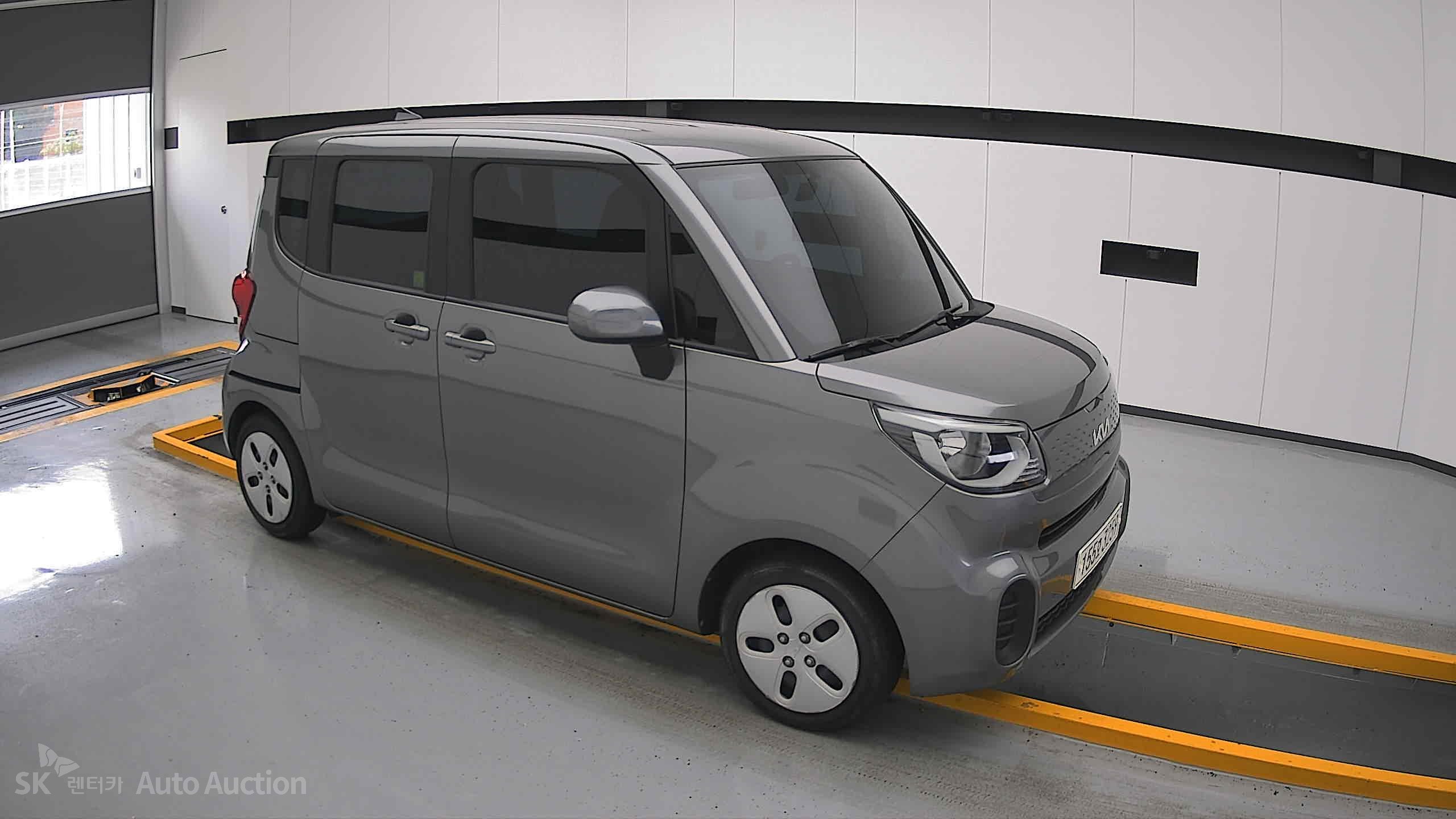 2022 - kia ray