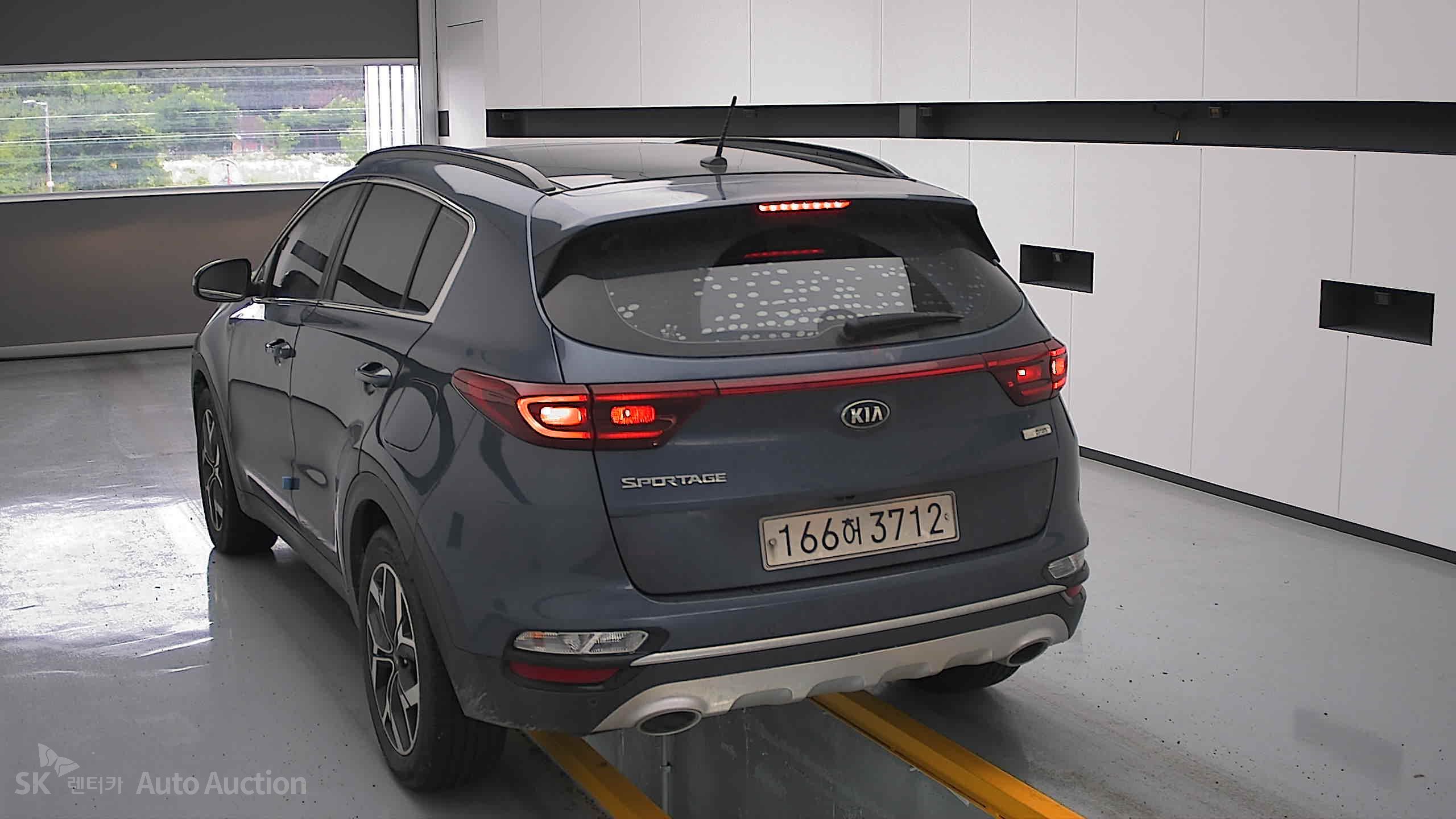 2020 - kia sportage