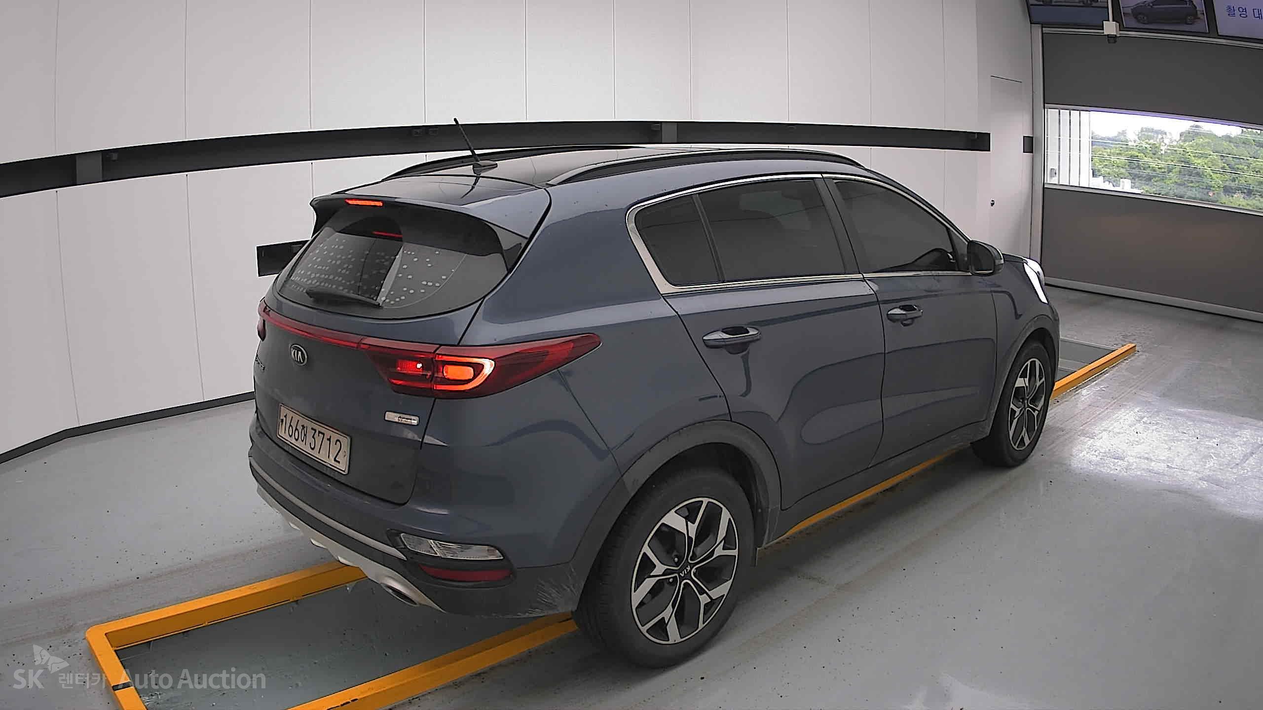 2020 - kia sportage