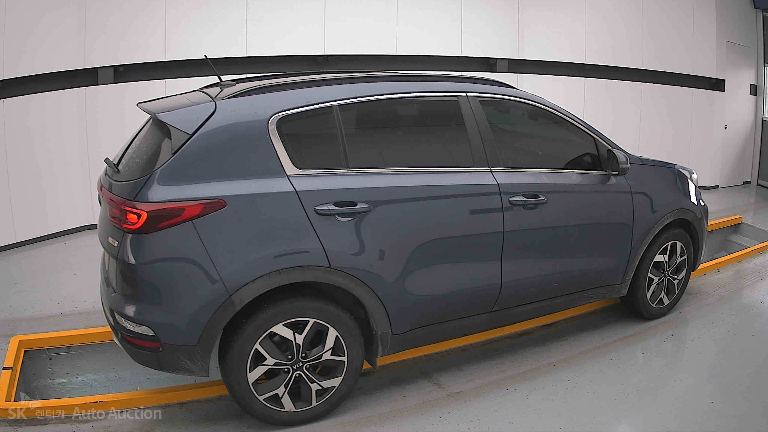 2020 - kia sportage