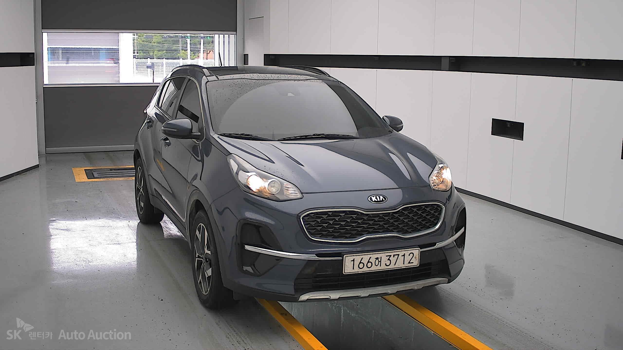 2020 - kia sportage